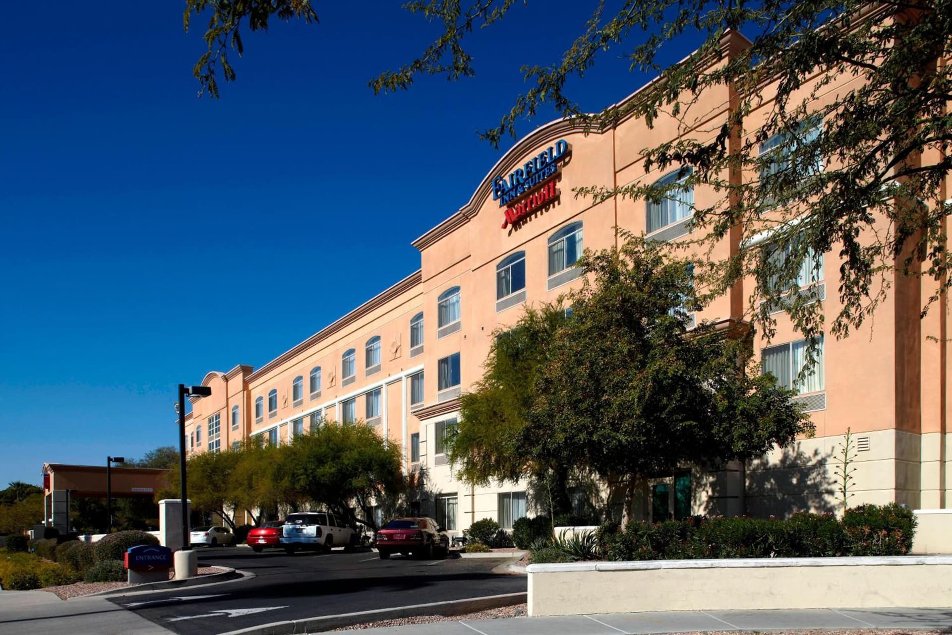 Fairfield Inn & Suites Phoenix Midtown featured exterior or lobby in Phoenix, AZ — similar hotel