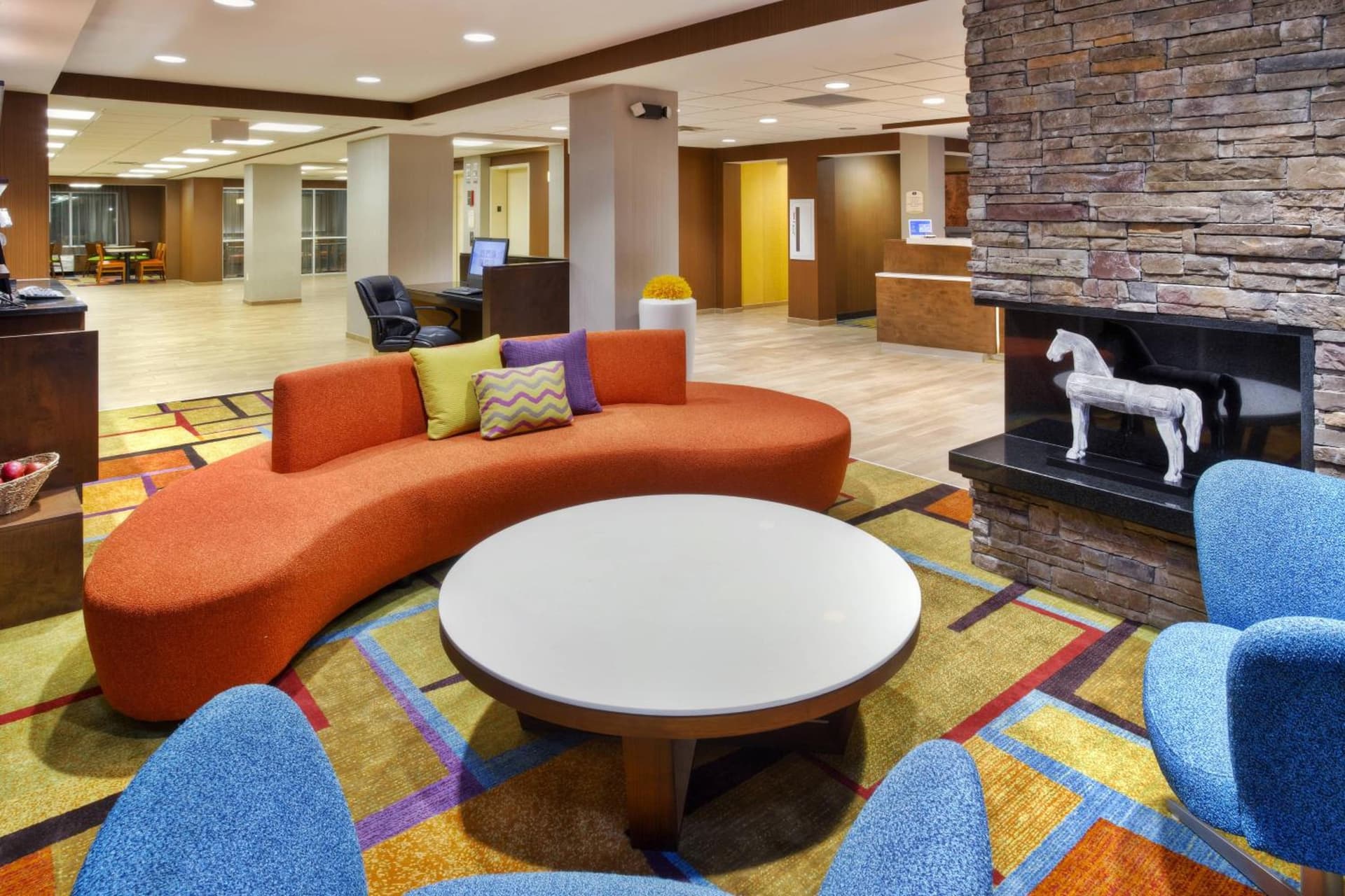 Fairfield Inn Owensboro interior in Owensboro, KY — gallery photo 2