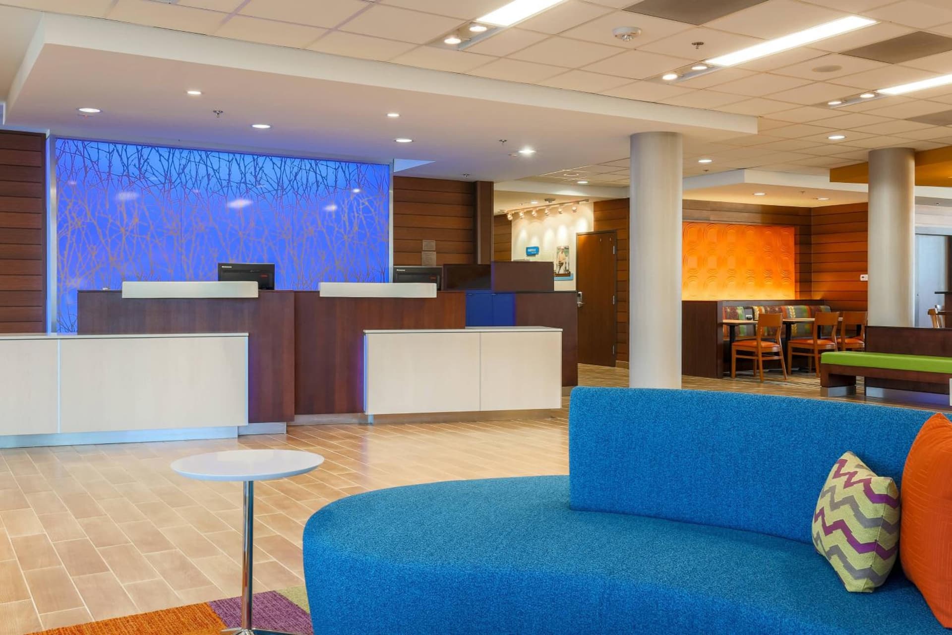 Fairfield Inn & Suites by Marriott Cotulla interior in Cotulla, TX — gallery photo 2