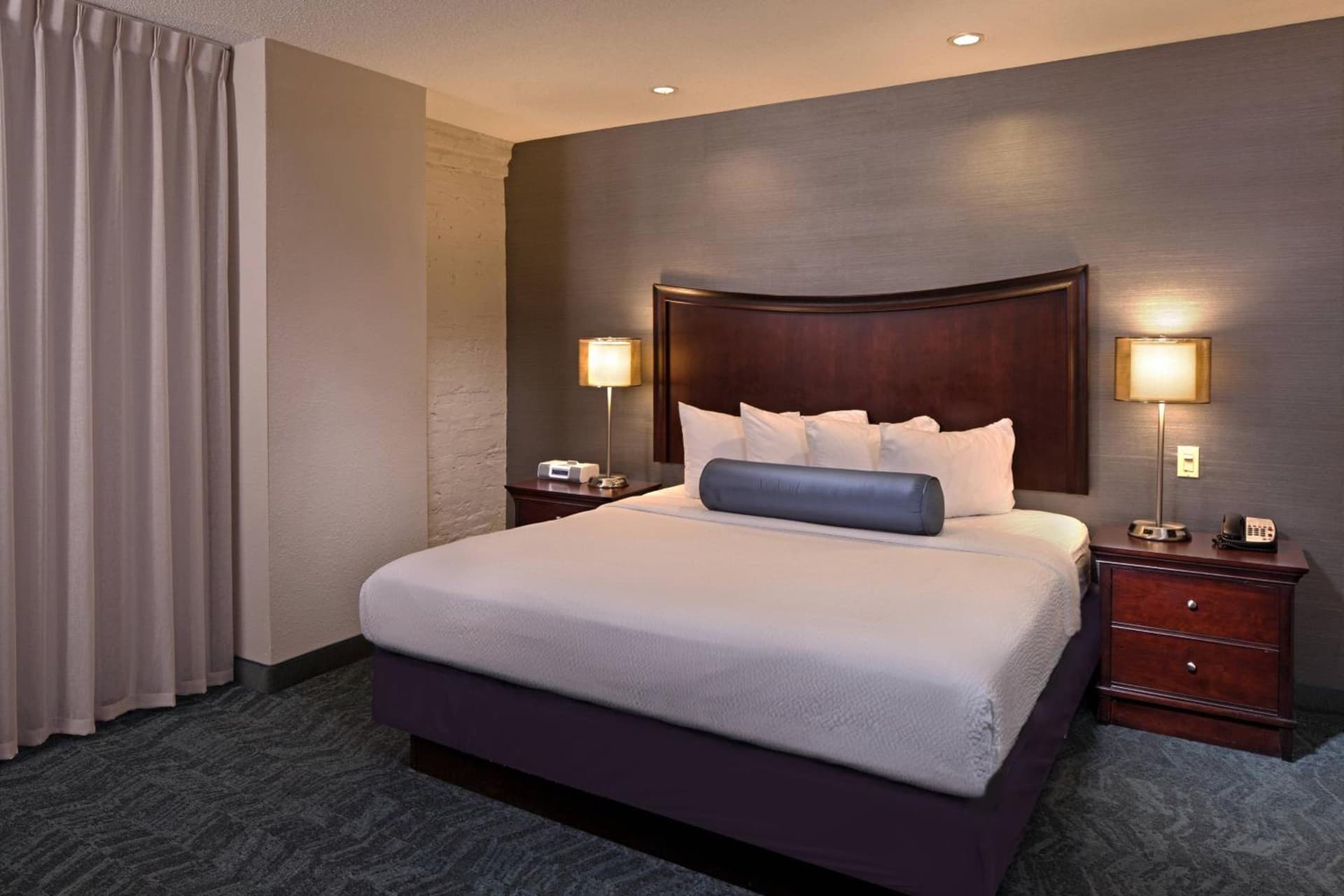 SpringHill Suites by Marriott Baltimore Downtown/Inner Harbor gallery photo in Baltimore, MD — image 13