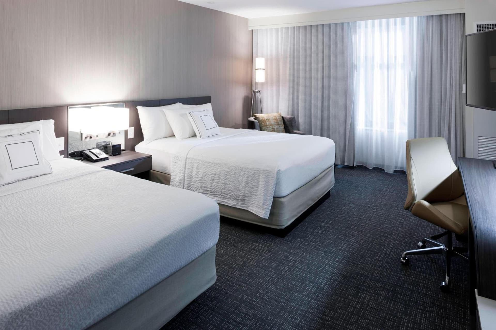 Courtyard by Marriott Richmond Downtown gallery photo in Richmond, VA — image 18