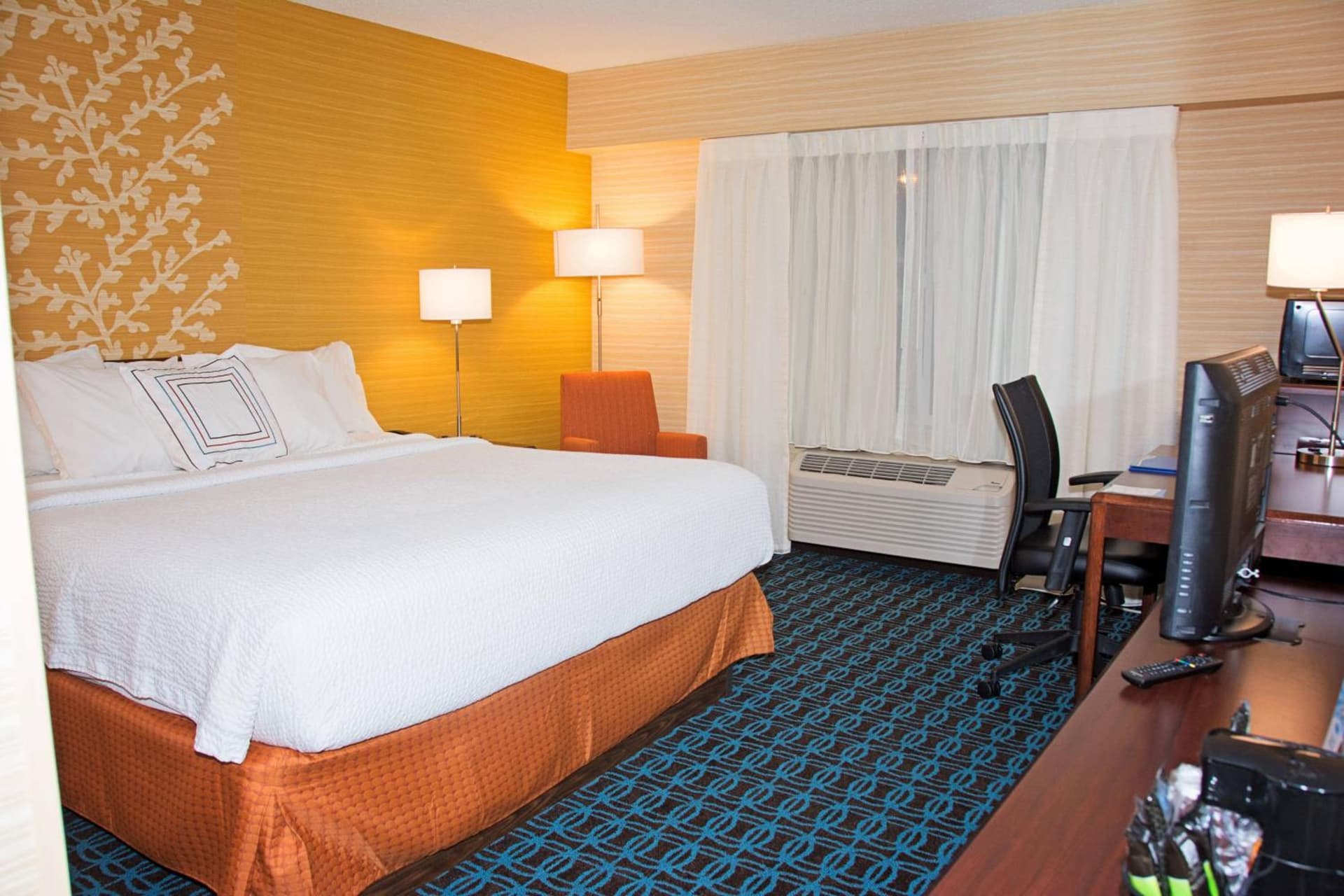 Fairfield Inn & Suites Butler gallery photo in Butler, PA — image 7