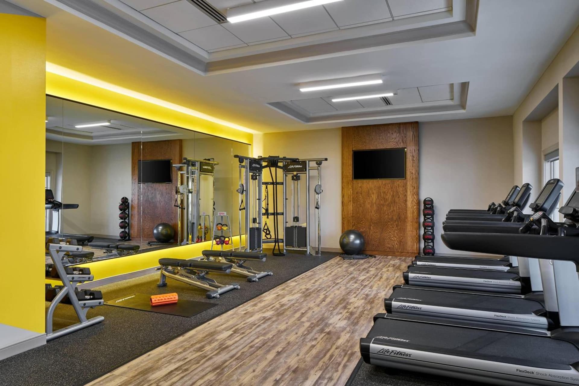Delta Hotels by Marriott Norfolk Airport gallery photo in Norfolk, VA — image 13