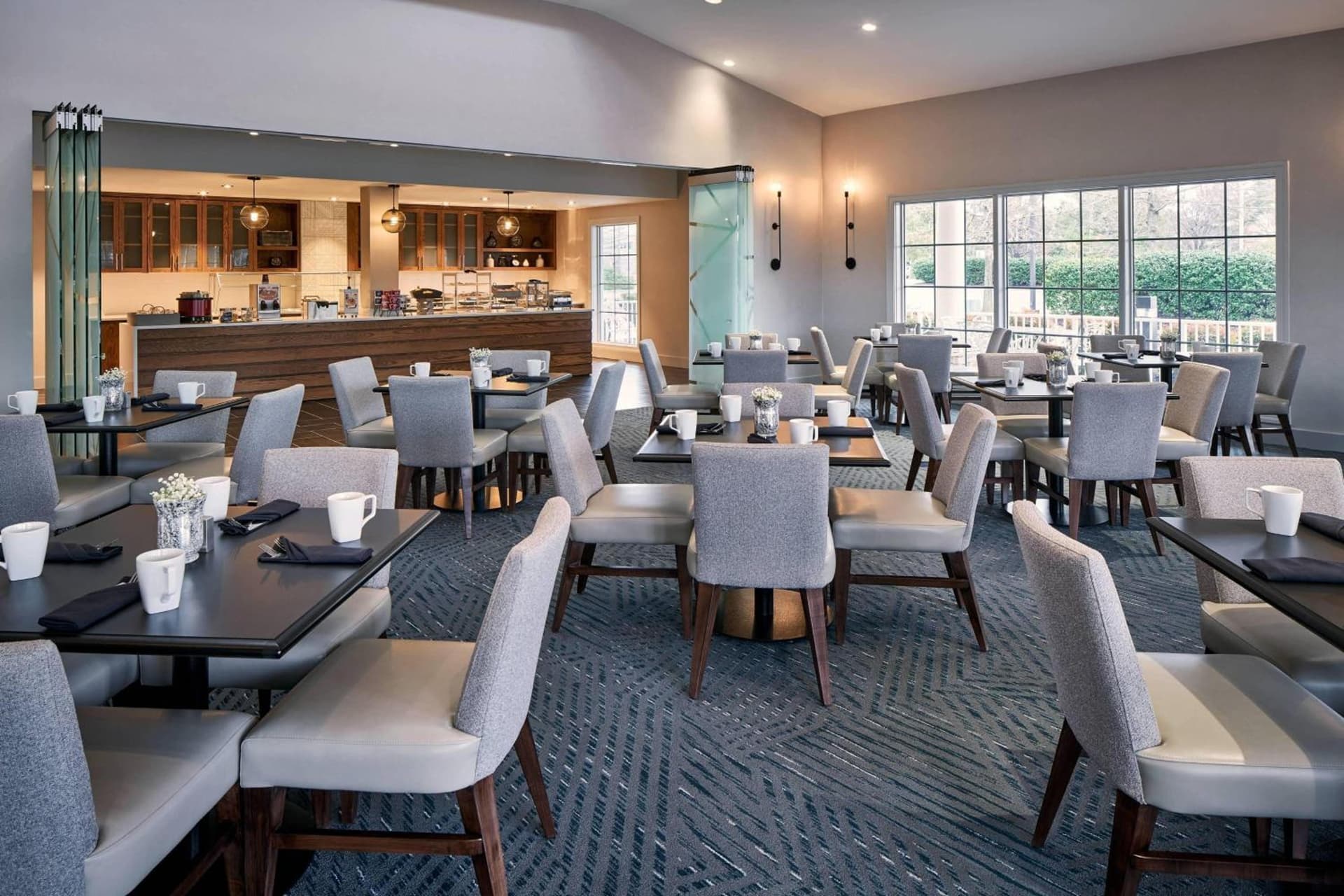 Delta Hotels by Marriott Norfolk Airport gallery photo in Norfolk, VA — image 19