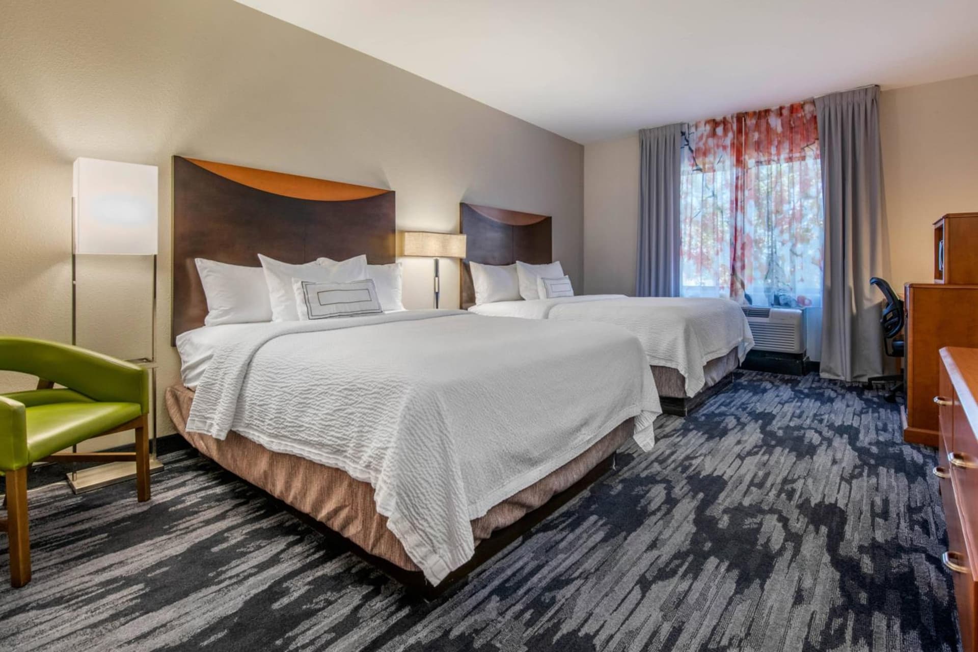 Fairfield Inn and Suites Holiday Tarpon Springs property views in Holiday, FL — gallery photo 3