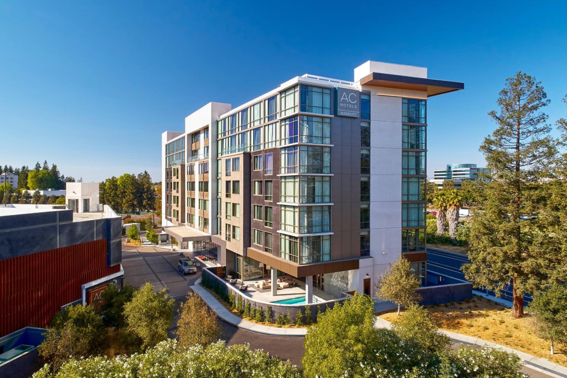 AC Hotel by Marriott San Jose Santa Clara property views in Santa Clara, CA — gallery photo 3