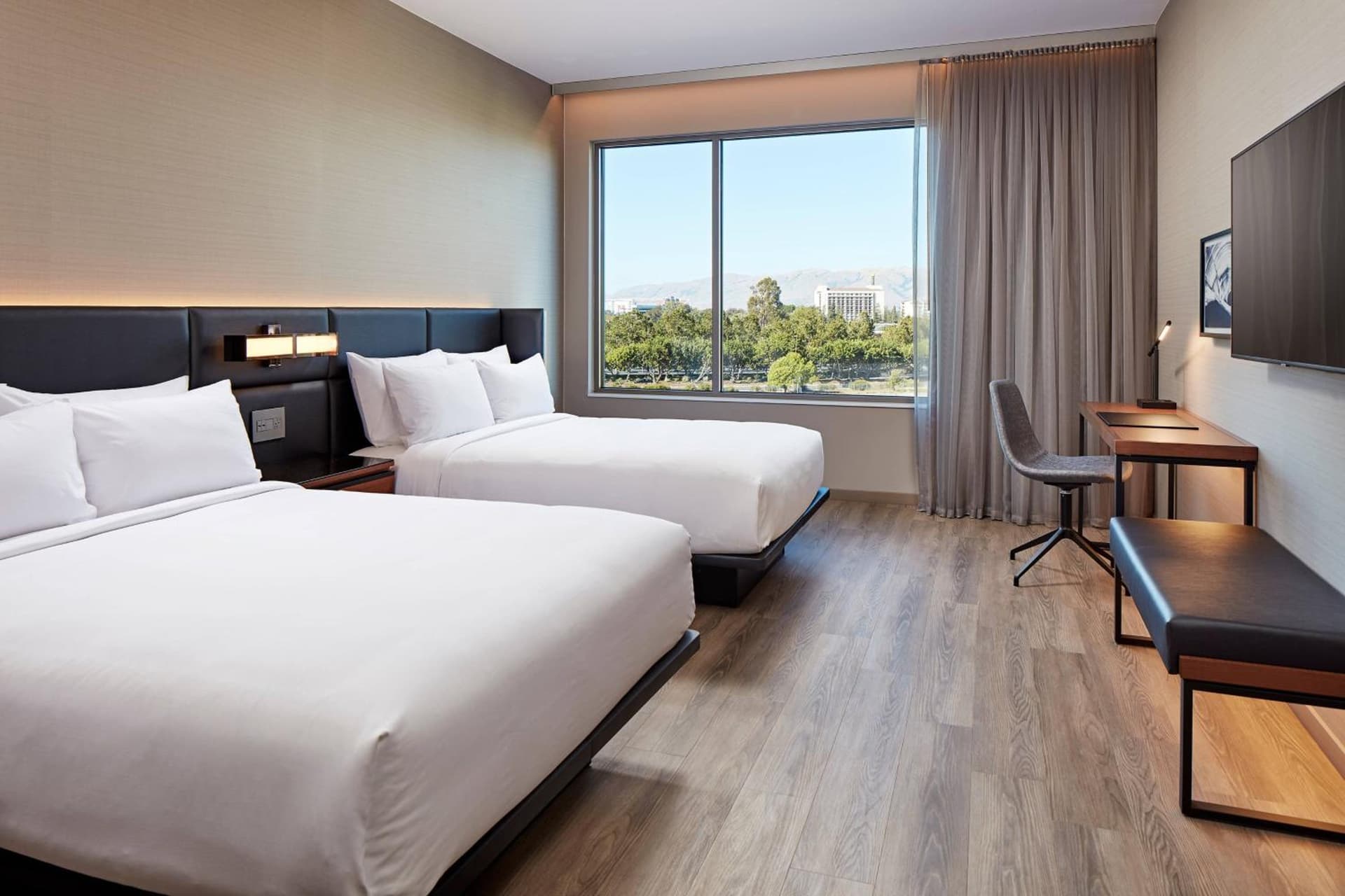 AC Hotel by Marriott San Jose Santa Clara gallery photo in Santa Clara, CA — image 18