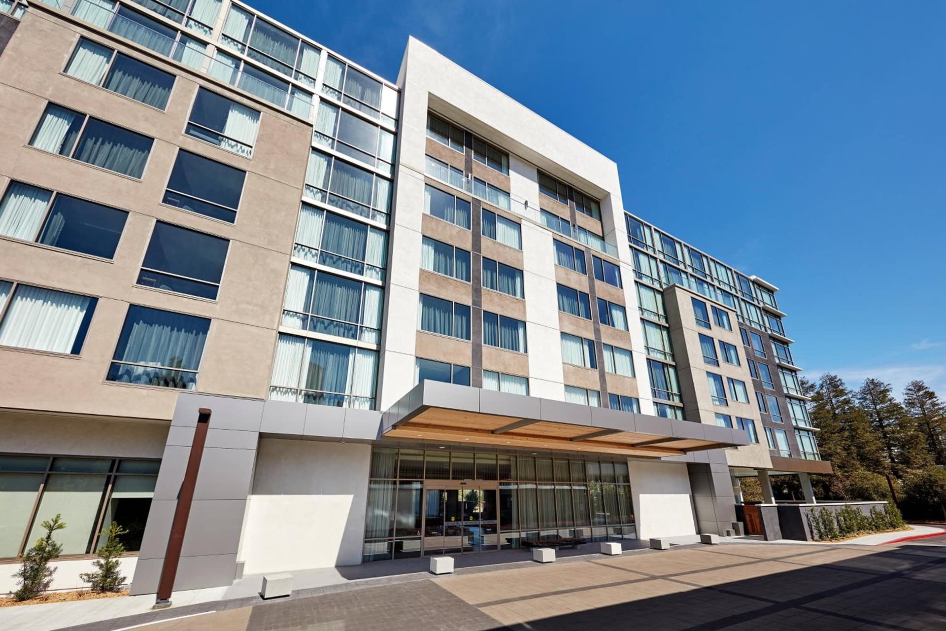 AC Hotel by Marriott San Jose Santa Clara property views in Santa Clara, CA — gallery photo 3