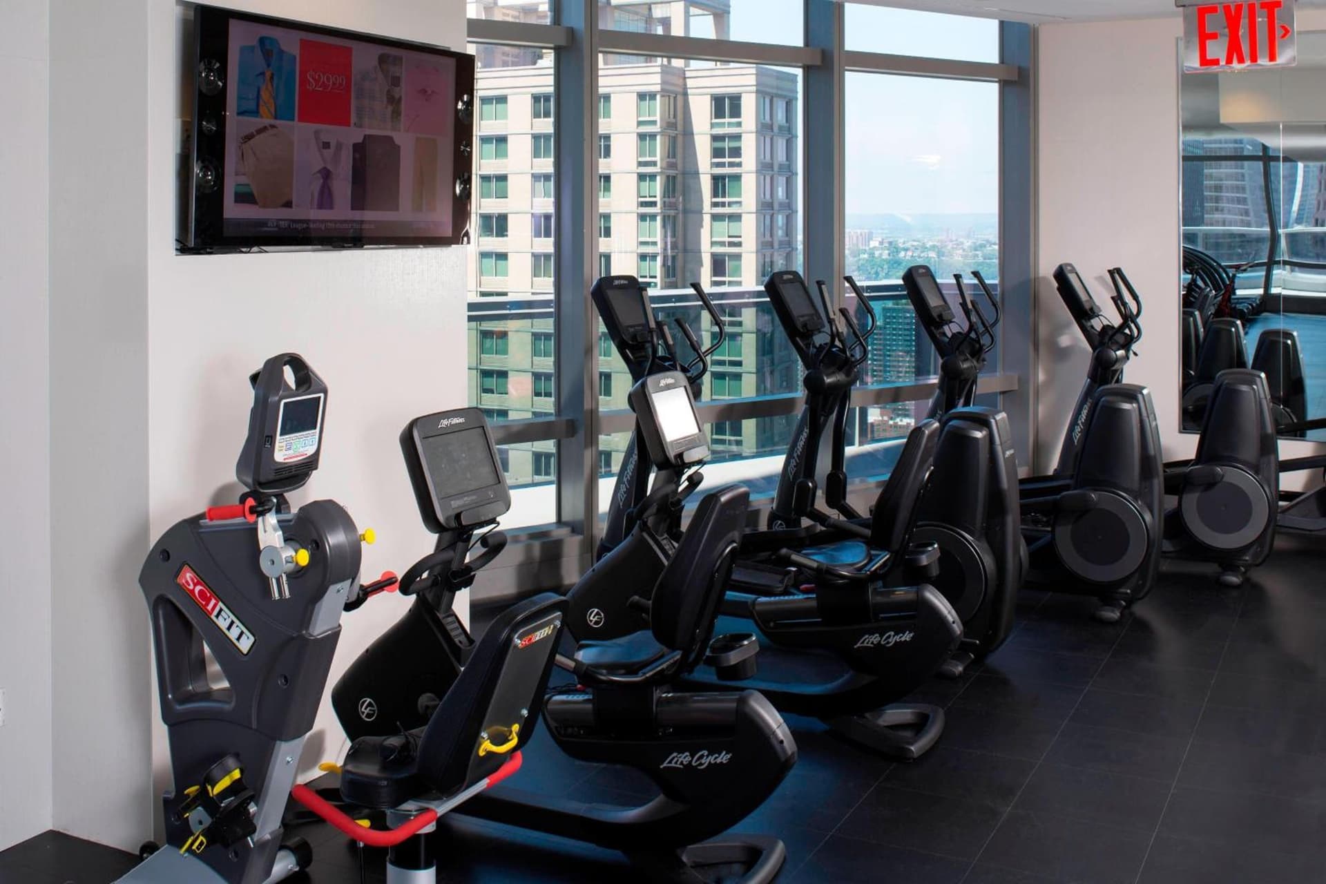 Residence Inn by Marriott New York Manhattan/Central Park gallery photo in New York, NY — image 48
