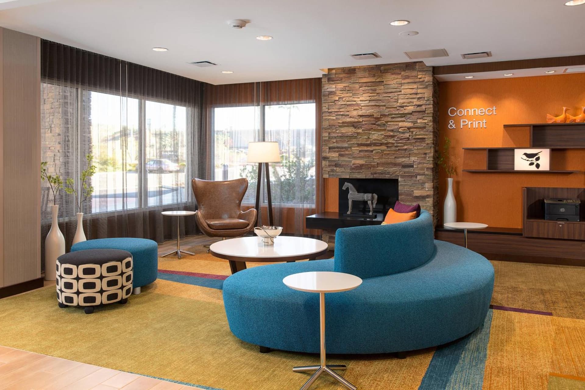 Fairfield Inn & Suites by Marriott Sacramento Folsom gallery photo in Folsom, CA — image 4