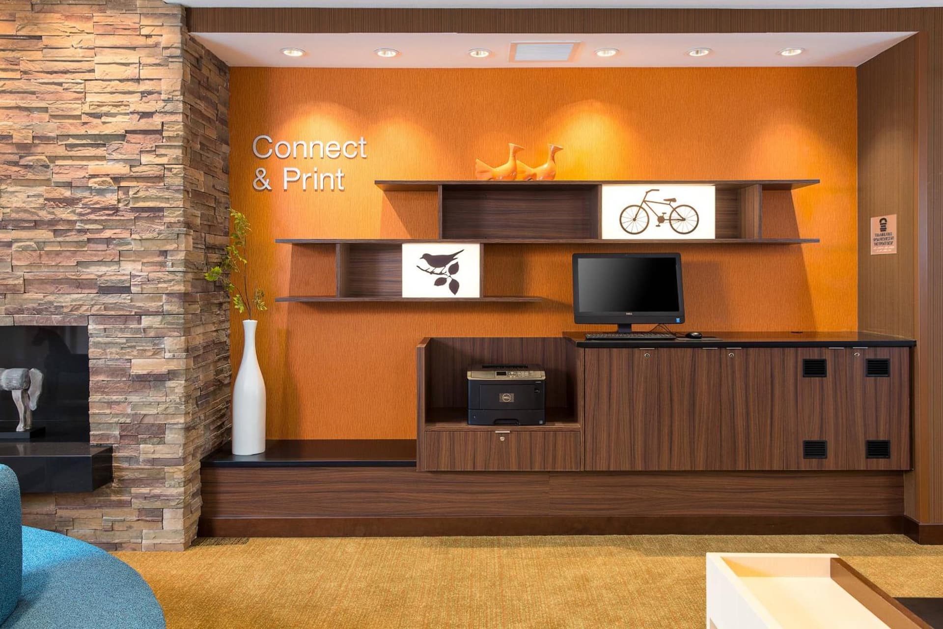 Fairfield Inn & Suites by Marriott Sacramento Folsom gallery photo in Folsom, CA — image 11