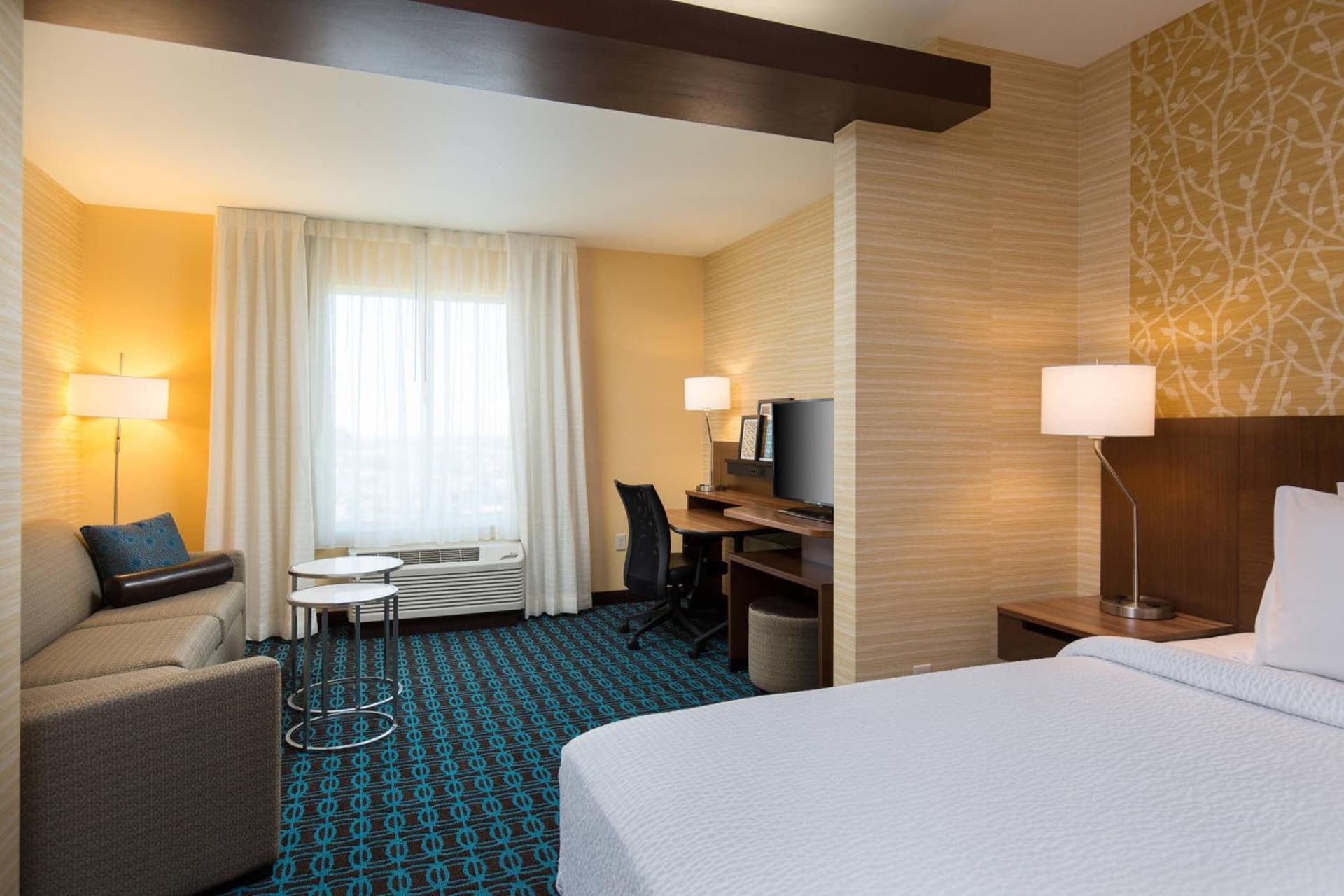 Fairfield Inn & Suites by Marriott Sacramento Folsom gallery photo in Folsom, CA — image 9