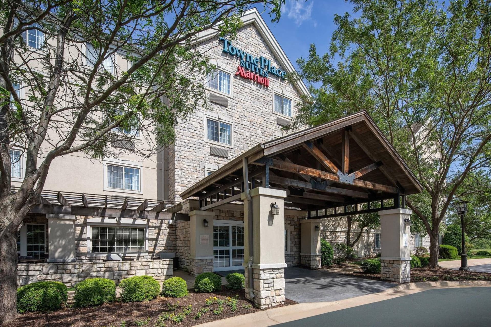 TownePlace Suites by Marriott Bentonville Rogers interior in Bentonville, AR — gallery photo 2