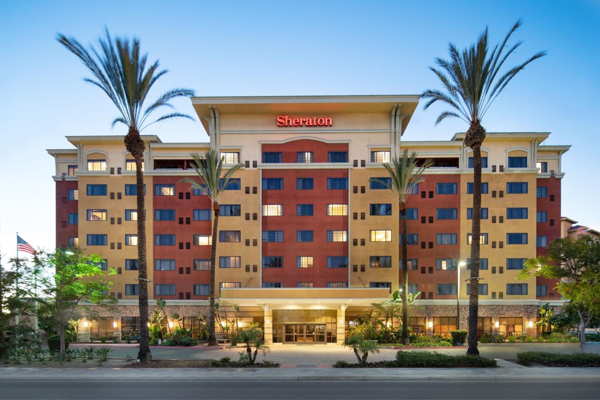 Sheraton Garden Grove-Anaheim South featured exterior or lobby in Anaheim, CA — similar hotel