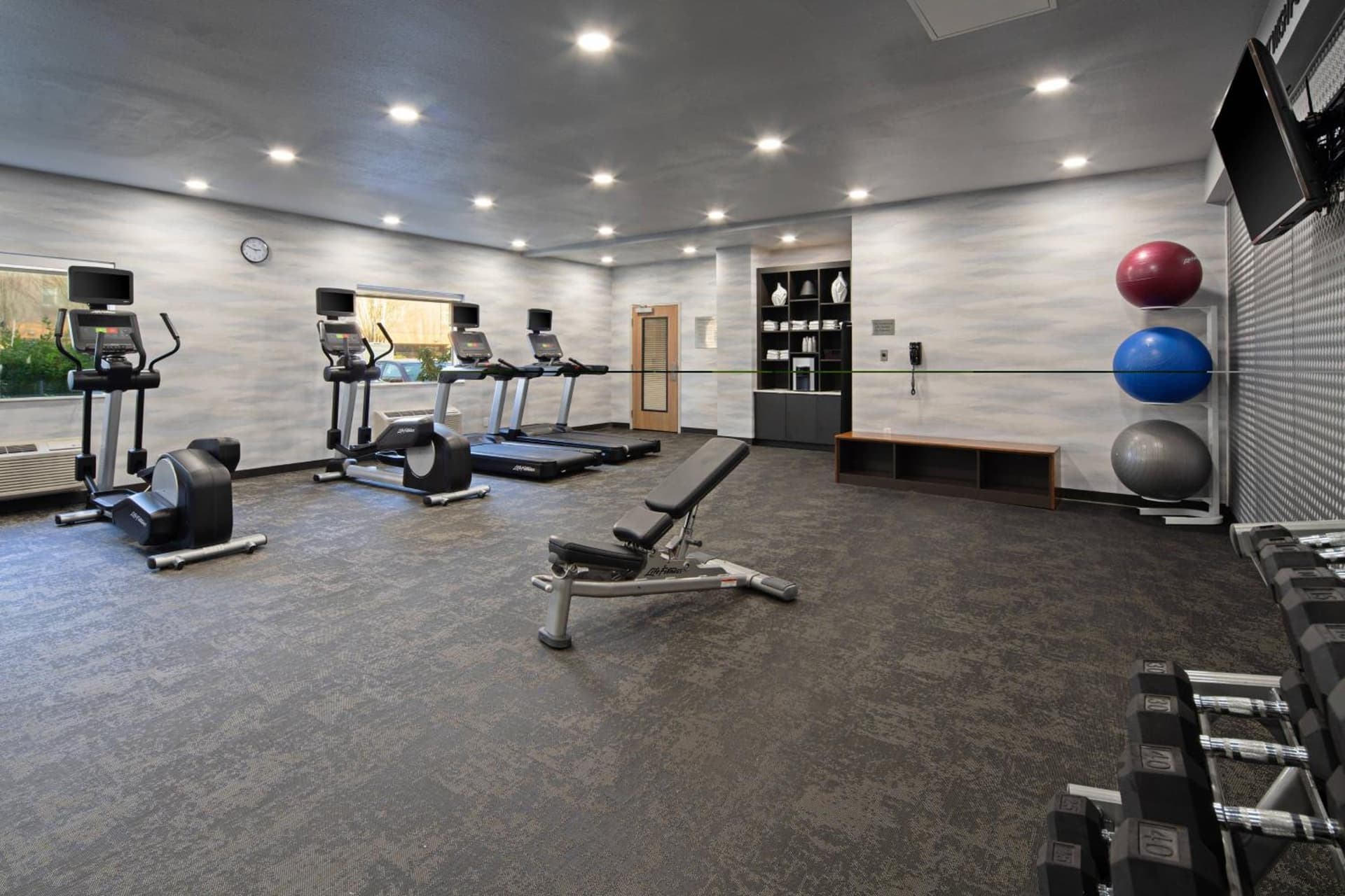 Fairfield by Marriott Inn & Suites Seattle Sea-Tac Airport gallery photo in SeaTac, WA — image 13