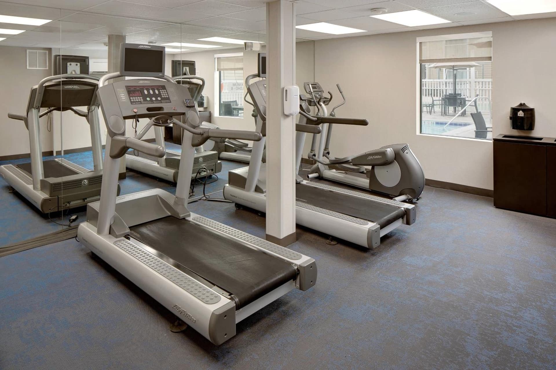 Residence Inn by Marriott Ontario Airport property views in Ontario, CA — gallery photo 3