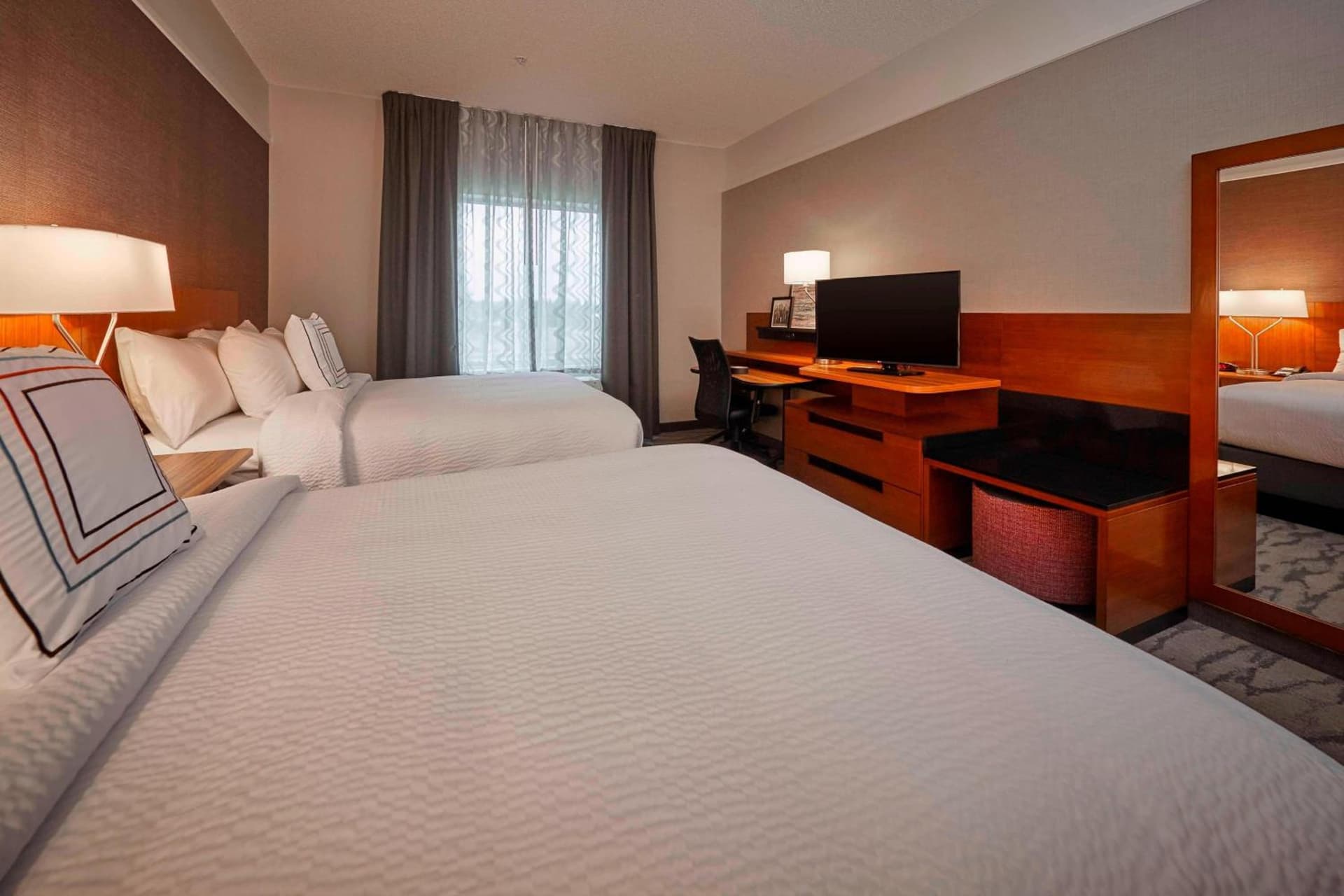 Fairfield Inn & Suites by Marriott Grand Mound Centralia interior in Centralia, WA — gallery photo 2