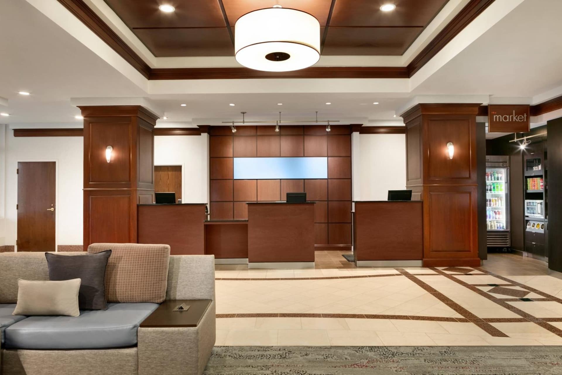 Courtyard by Marriott Tysons McLean interior in Tysons Corner, VA — gallery photo 2