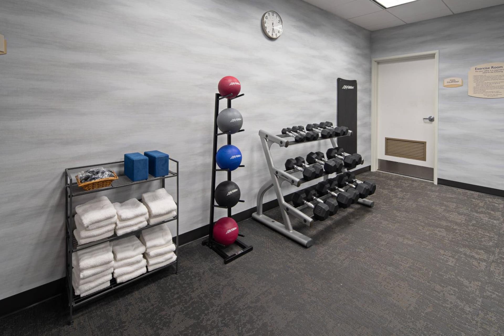 Fairfield Inn & Suites Seattle Bremerton gallery photo in Bremerton, WA — image 9
