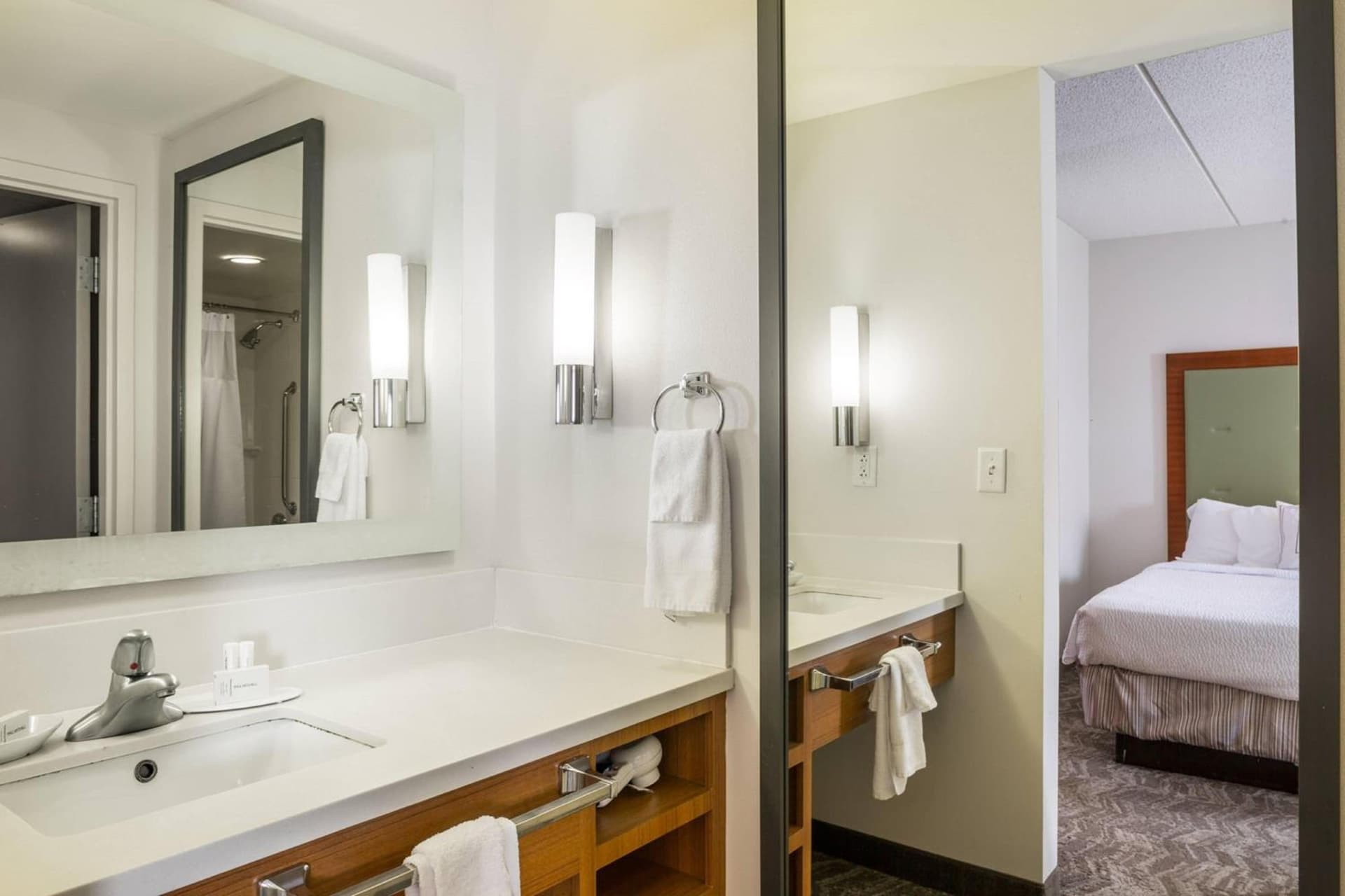 Springhill Suites by Marriott Hampton Coliseum gallery photo in Hampton, VA — image 10