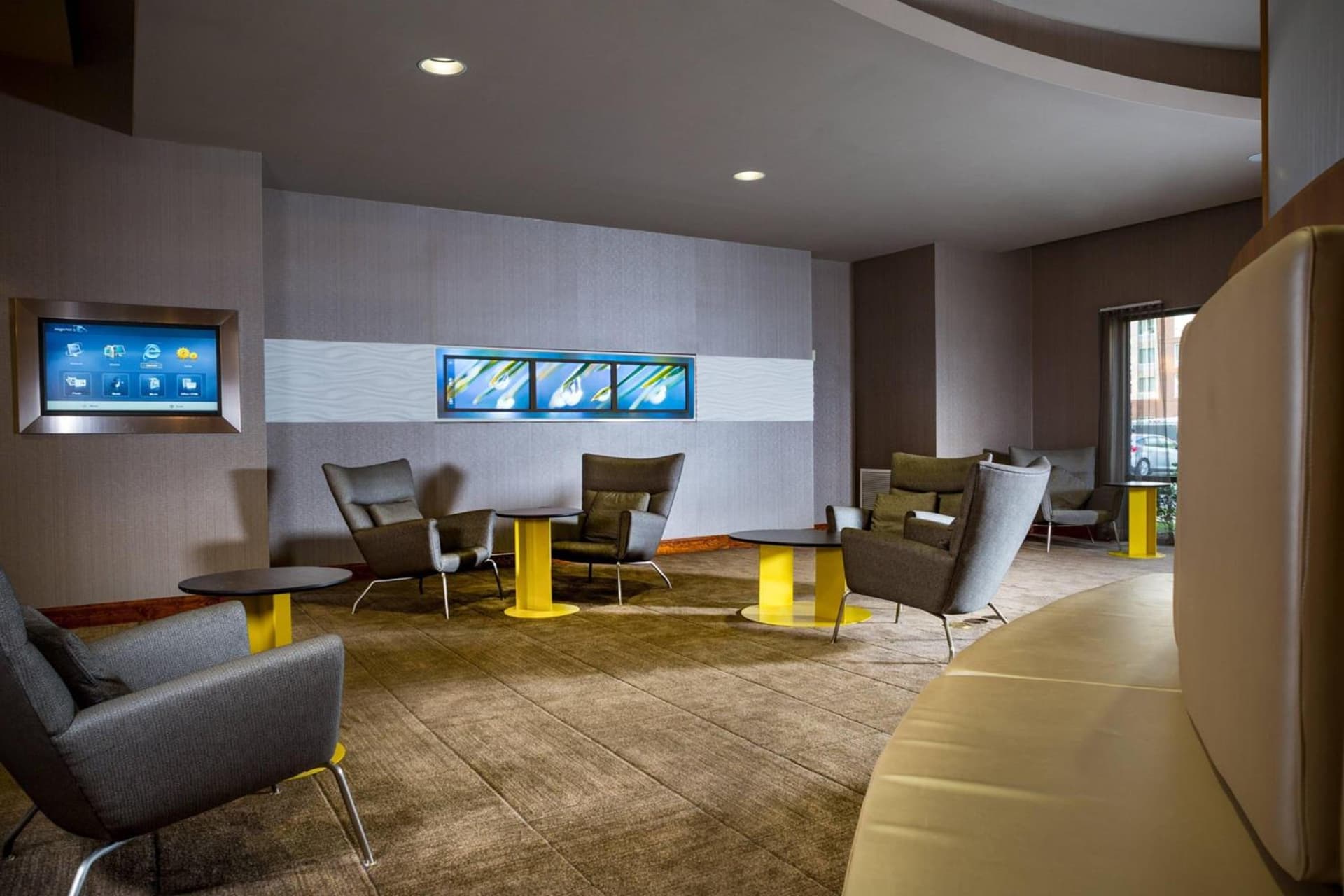 Springhill Suites by Marriott Hampton Coliseum gallery photo in Hampton, VA — image 12