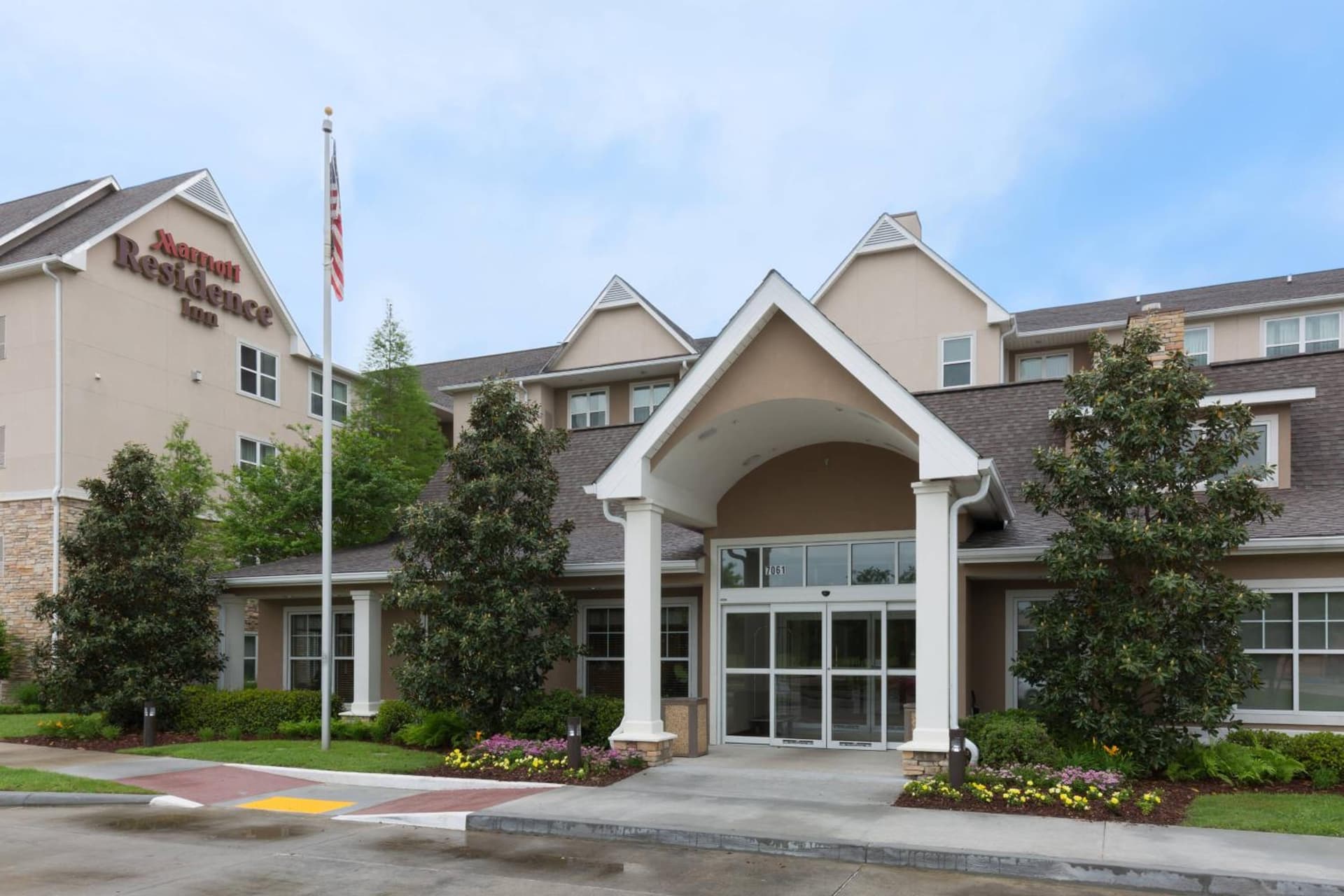 Residence Inn by Marriott Baton Rouge near LSU featured exterior or lobby in Baton Rouge, LA — similar hotel