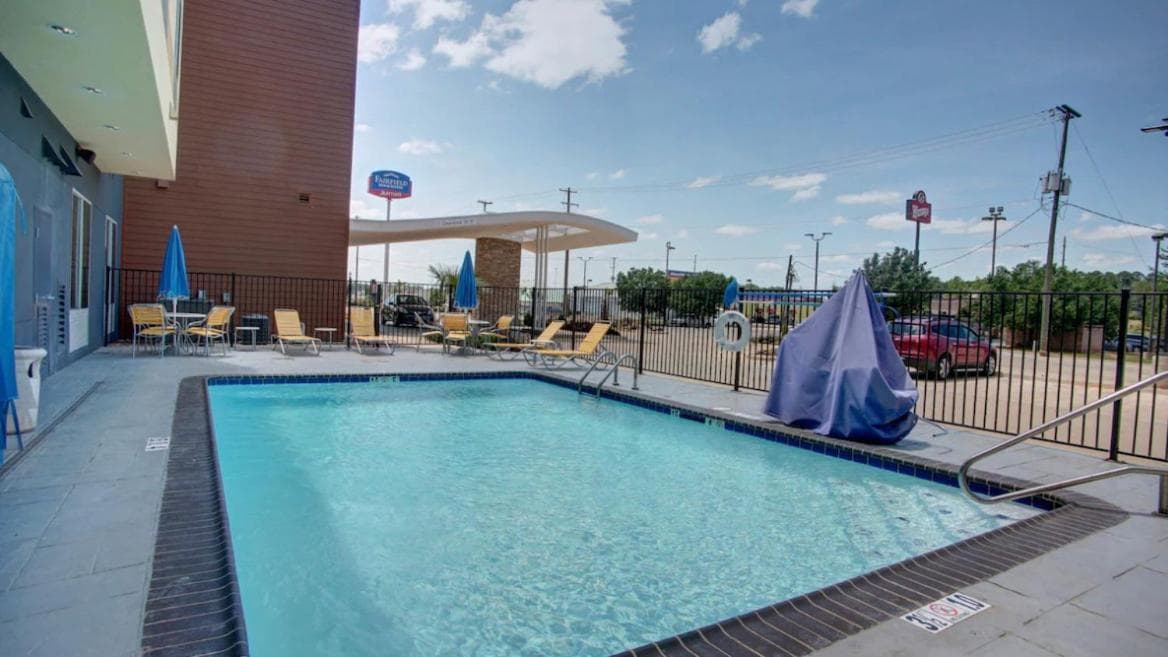 Fairfield Inn and Suites by Marriott Natchitoches interior in Natchitoches, LA — gallery photo 2