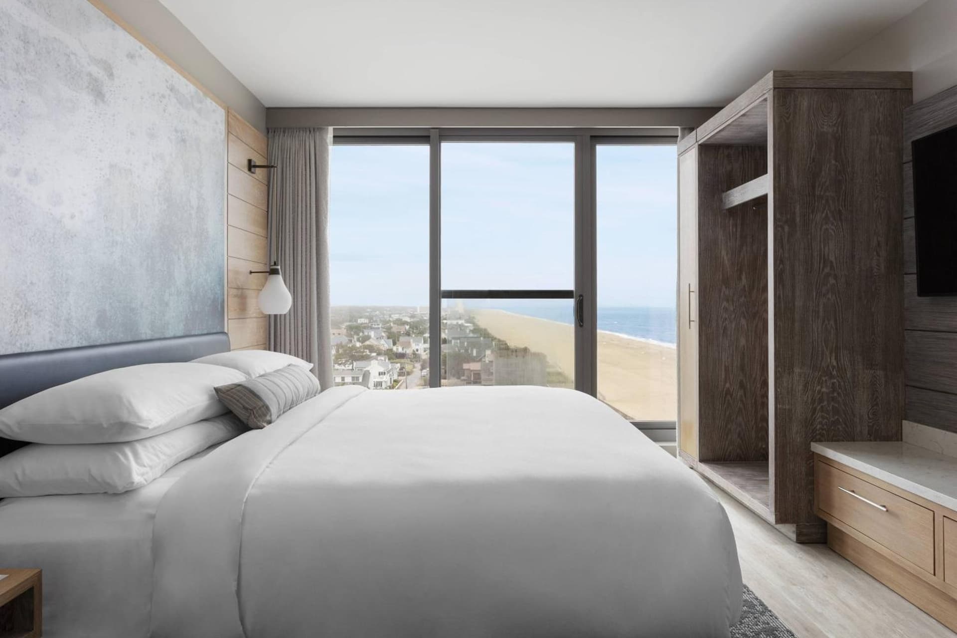 Marriott Virginia Beach Oceanfront Resort gallery photo in Virginia Beach, VA — image 6
