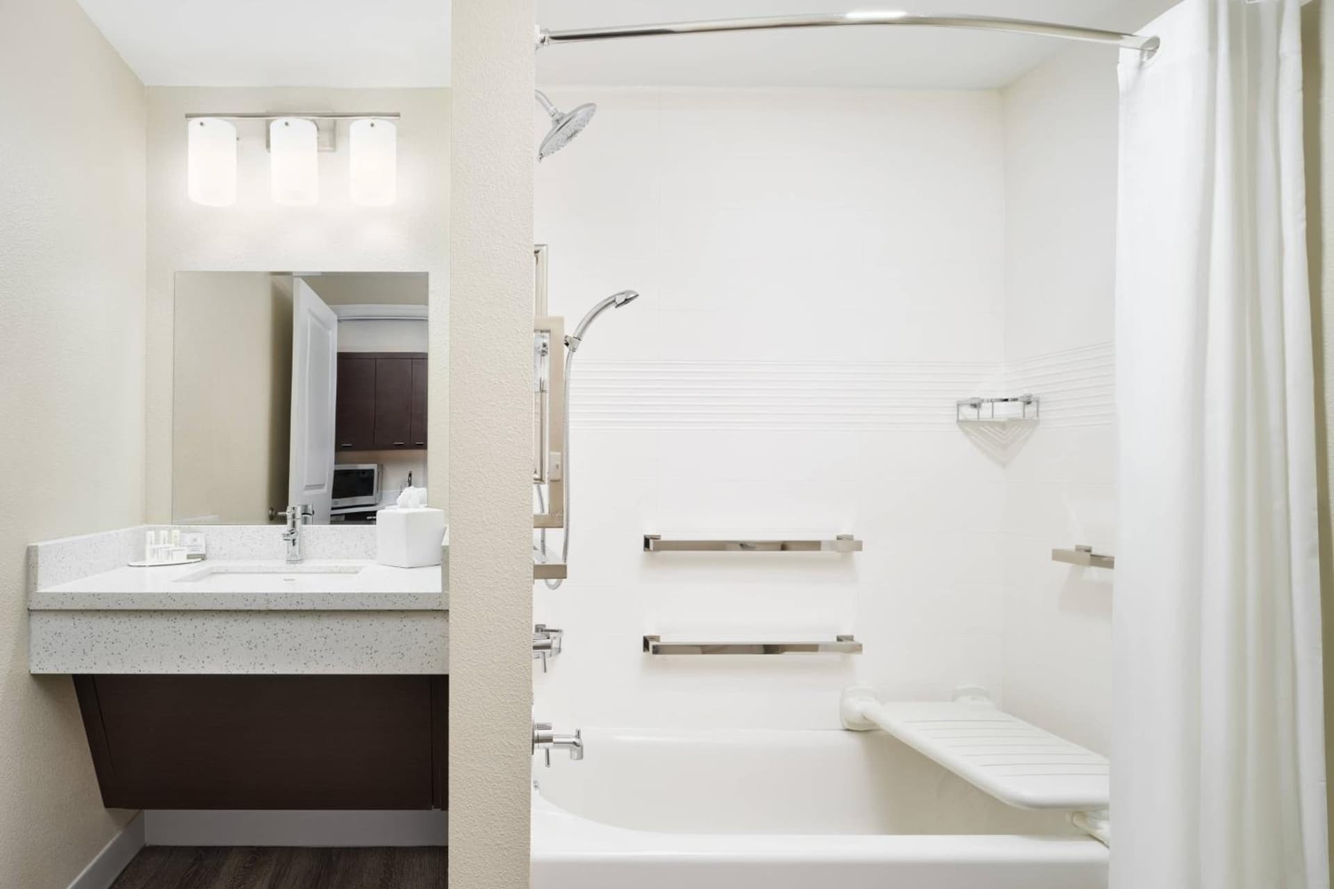 TownePlace Suites by Marriott Leesburg gallery photo in Leesburg, FL — image 35