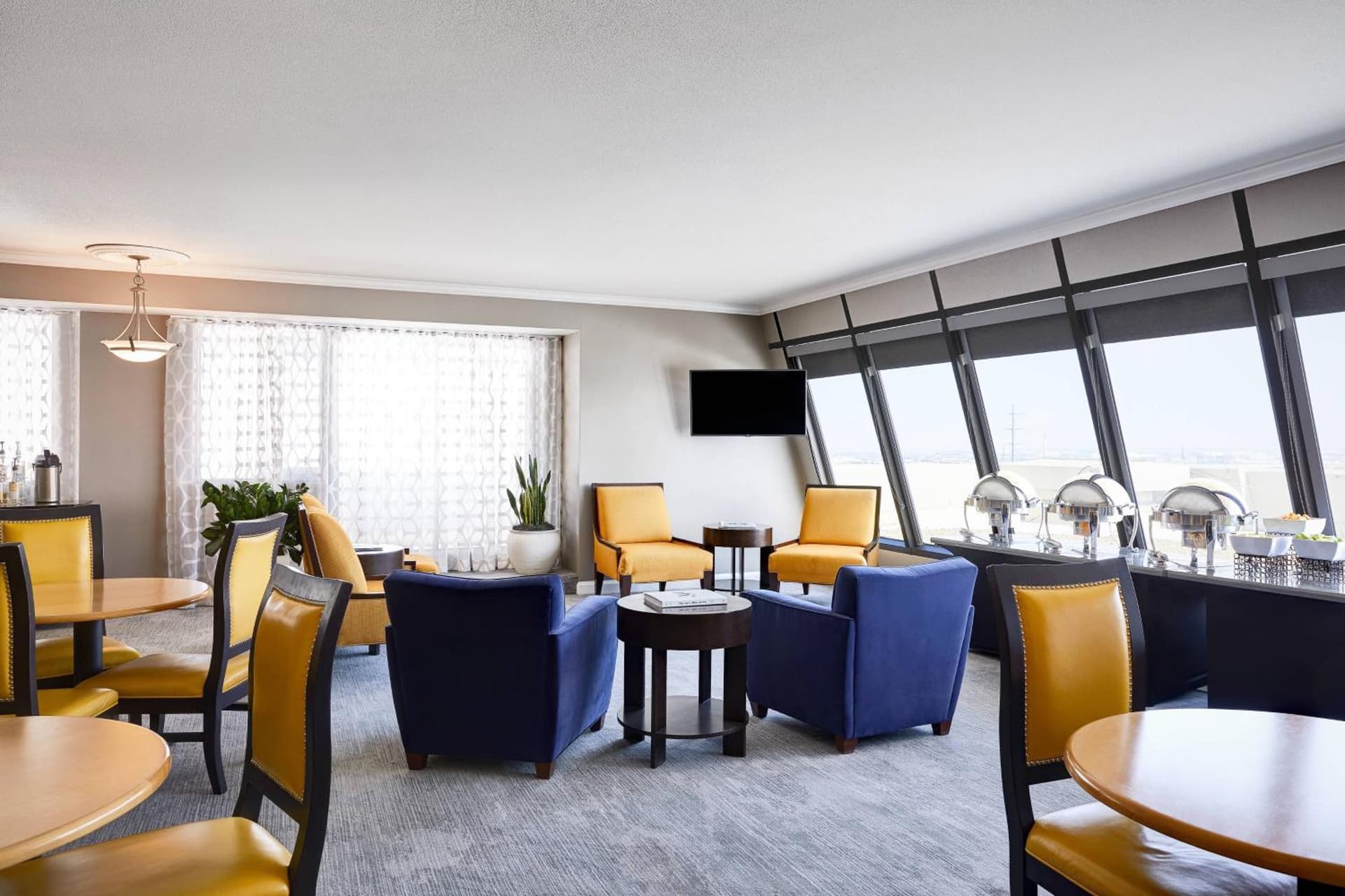 Renaissance Denver Hotel & Conference Center gallery photo in Denver, CO — image 9