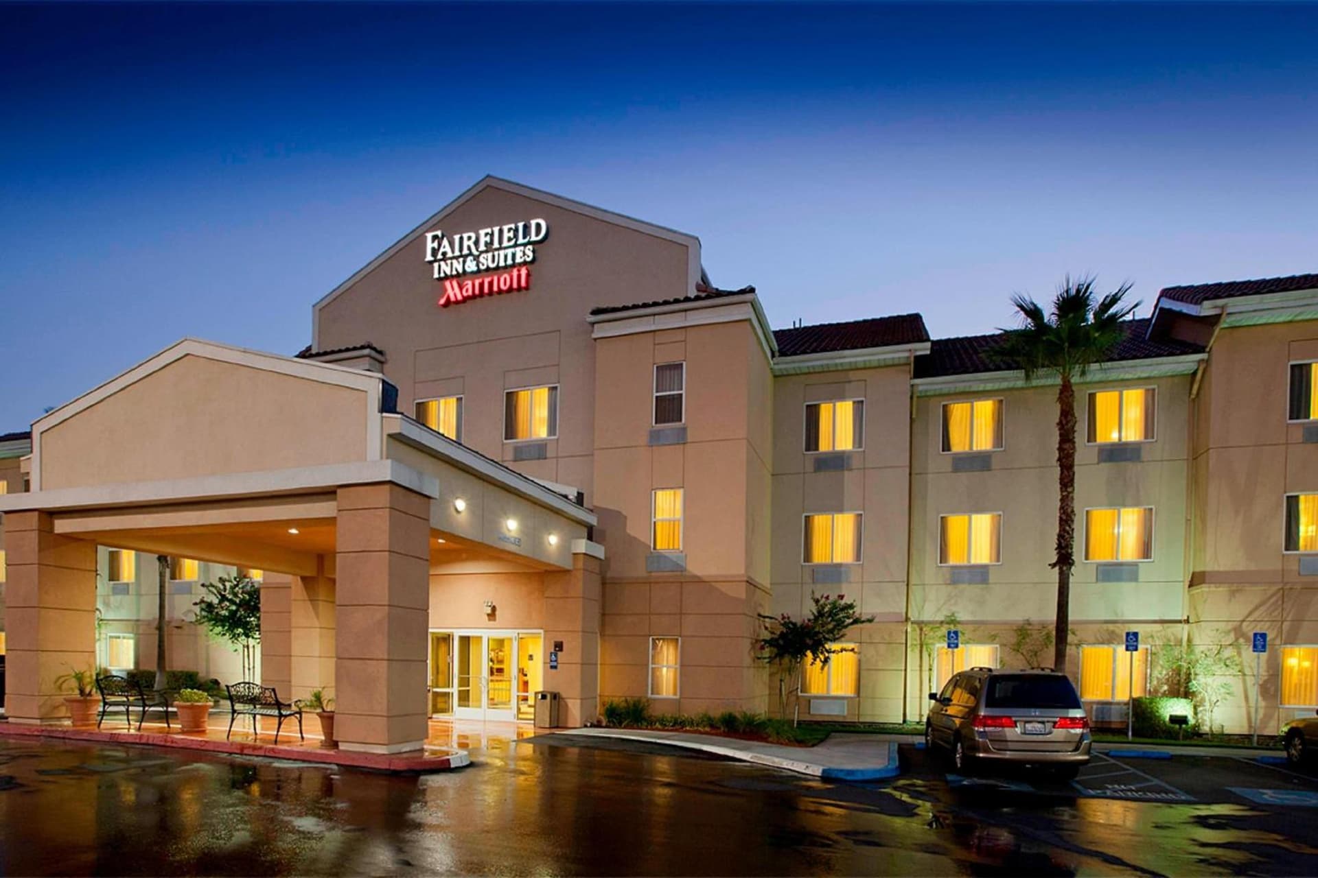 Fairfield Inn and Suites San Bernardino interior in San Bernardino, CA — gallery photo 2