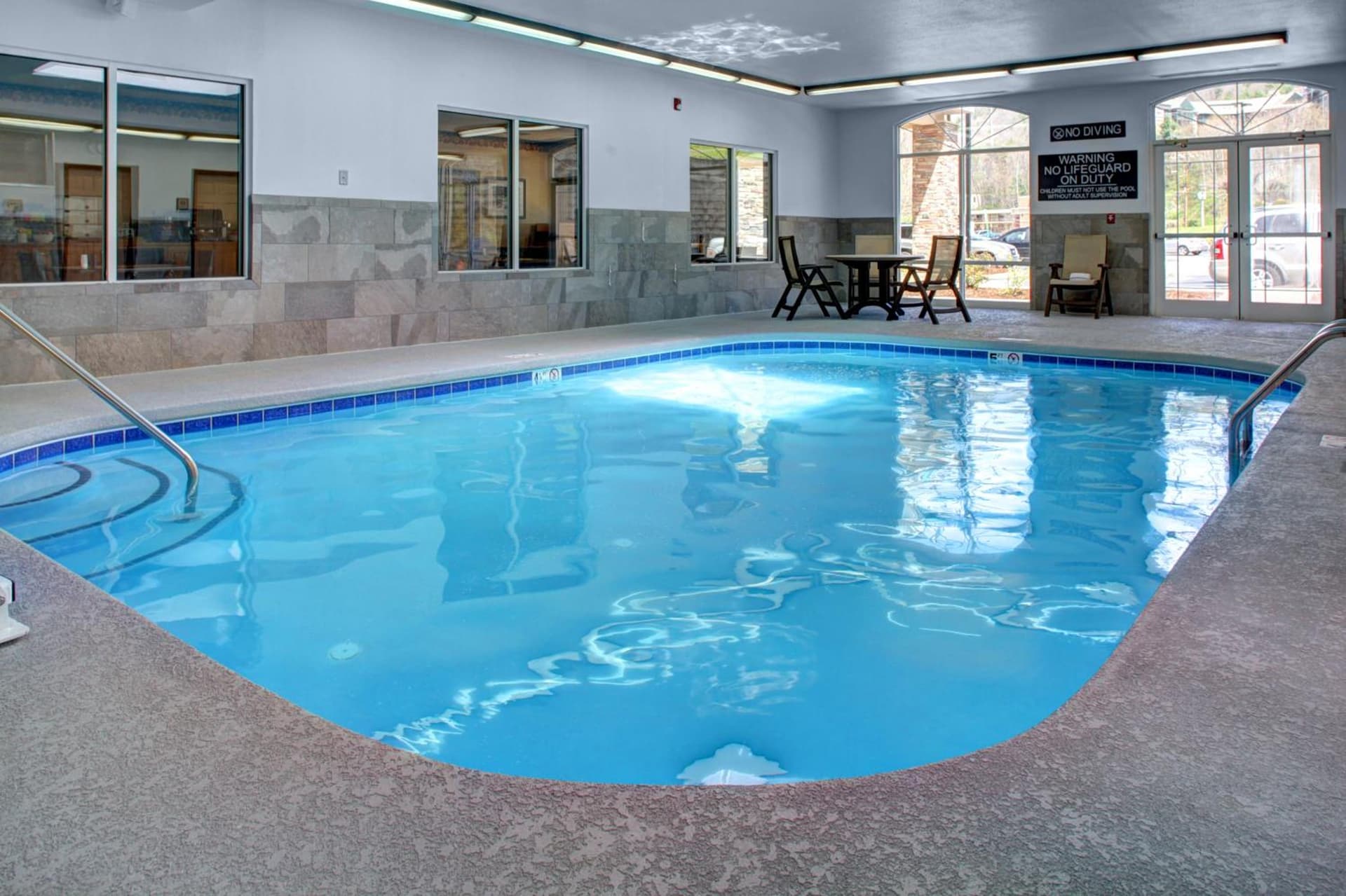 La Quinta Inn & Suites by Wyndham Downtown Asheville gallery photo in Asheville, NC — image 76