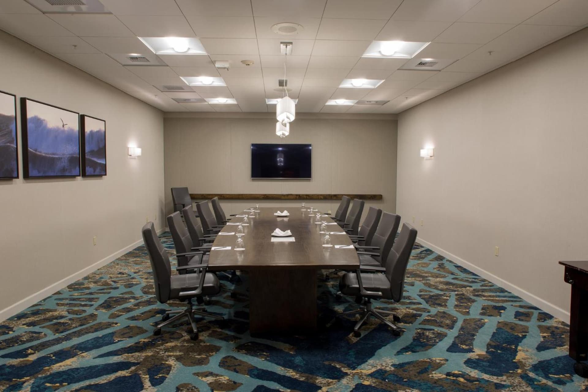 Crowne Plaza Ventura Beach by IHG gallery photo in Ventura, CA — image 46