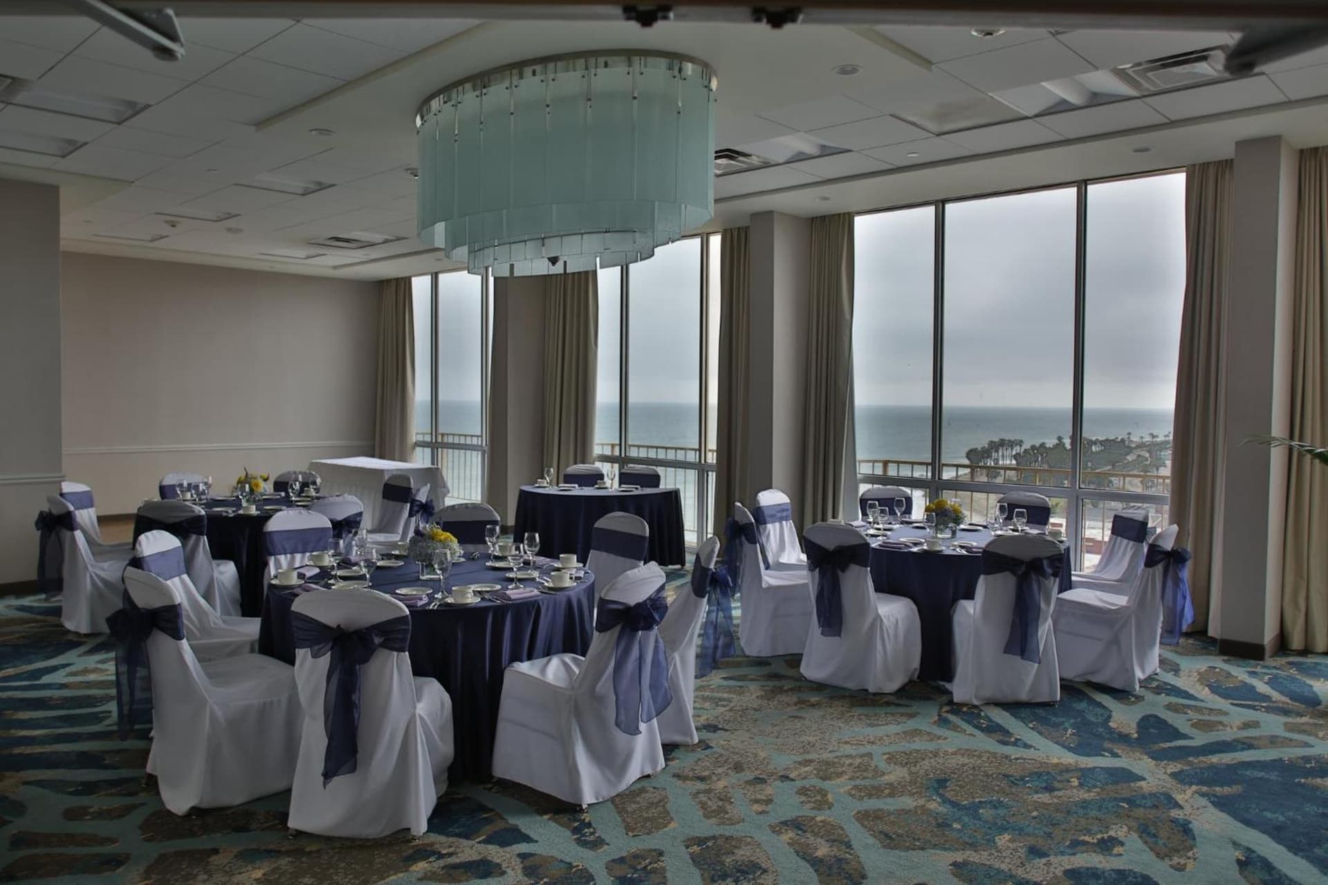Crowne Plaza Ventura Beach by IHG gallery photo in Ventura, CA — image 23