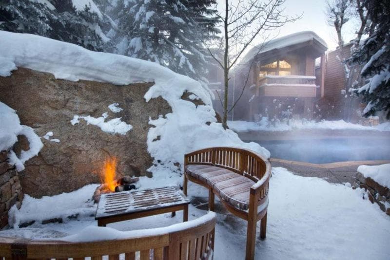 Luxury 2 Bedroom Downtown Aspen Vacation Rental With Access To A Heated Pool, Hot Tubs, Game Room And Spa interior in Aspen, CO — gallery photo 2