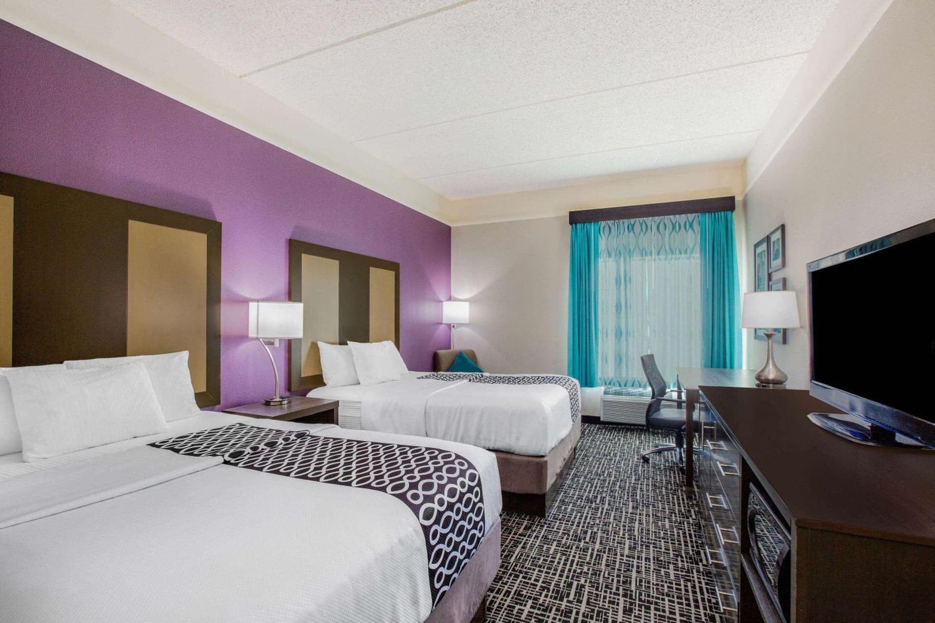 La Quinta by Wyndham Mission at West McAllen interior in Mission, TX — gallery photo 2