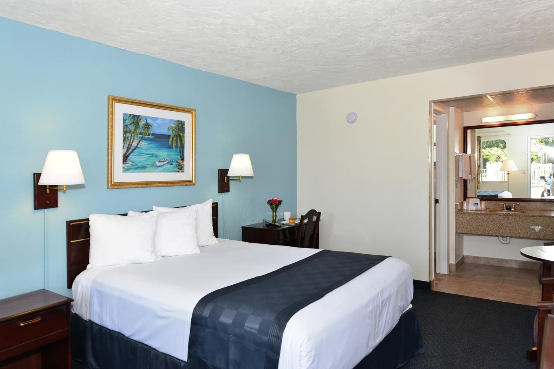 Americas Best Value Inn Bradenton-Sarasota gallery photo in Bradenton, FL — image 8