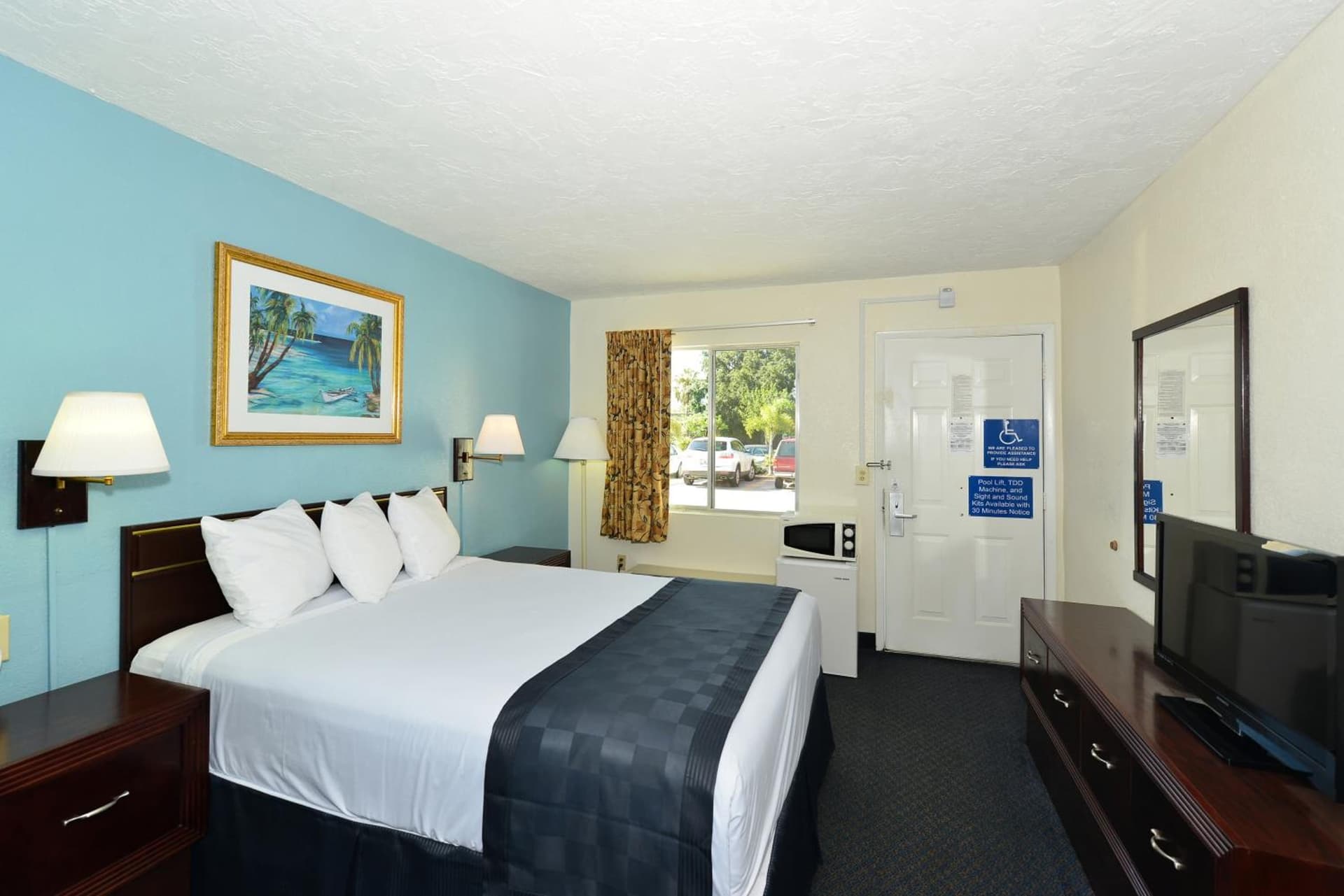 Americas Best Value Inn Bradenton-Sarasota gallery photo in Bradenton, FL — image 13
