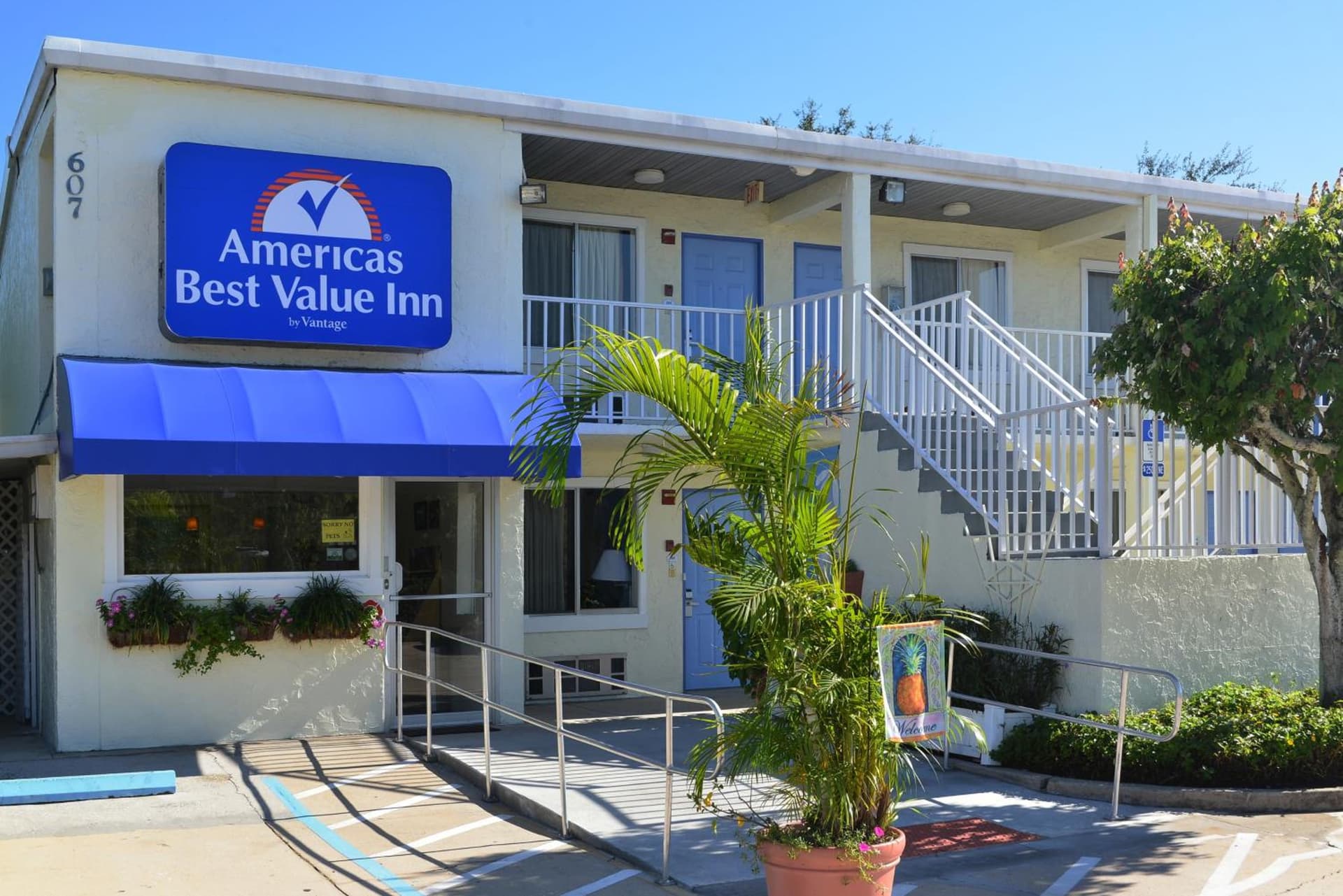Americas Best Value Inn Bradenton-Sarasota gallery photo in Bradenton, FL — image 9