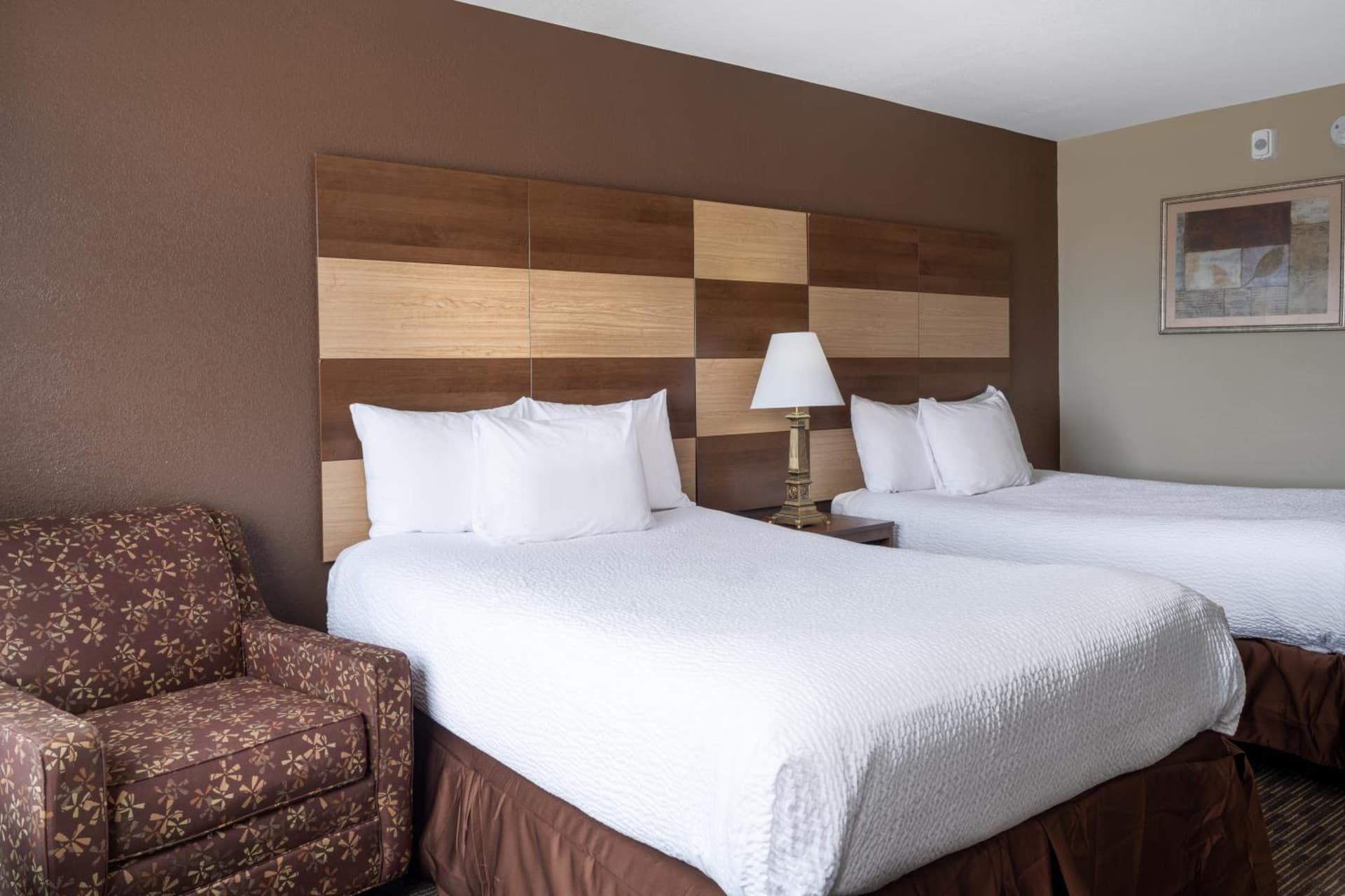 AmericInn by Wyndham Cedar Rapids North gallery photo in Cedar Rapids, IA — image 26