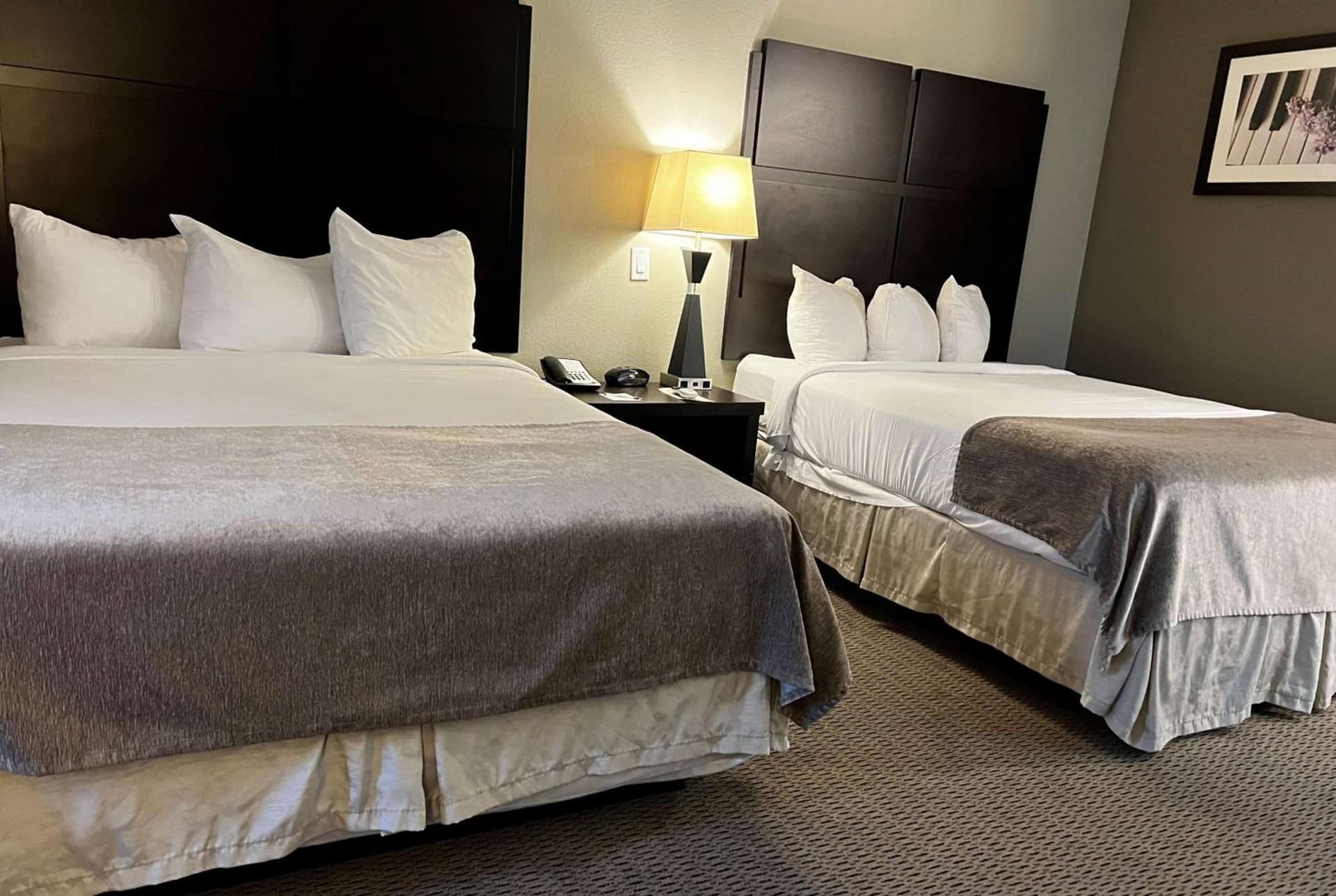 Baymont by Wyndham College Station gallery photo in College Station, TX — image 51