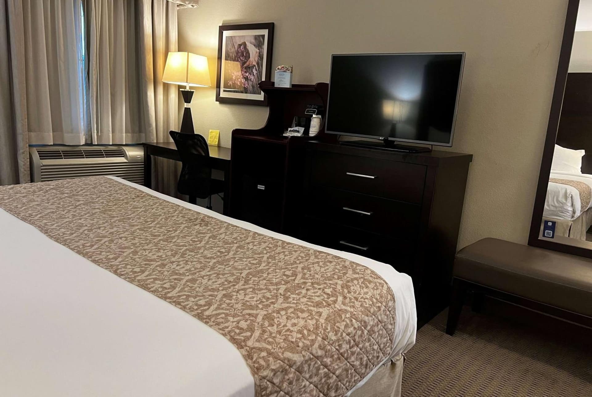 Baymont by Wyndham College Station gallery photo in College Station, TX — image 5