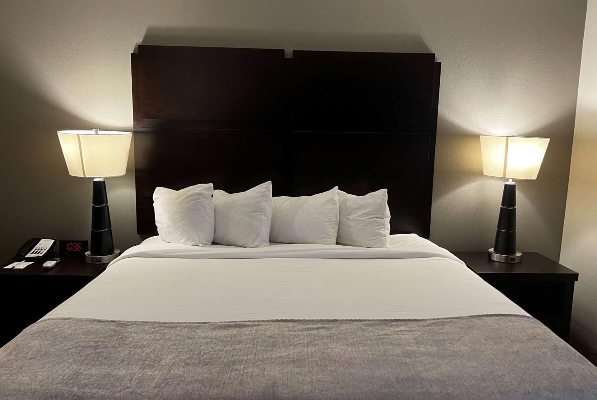 Baymont by Wyndham College Station gallery photo in College Station, TX — image 61