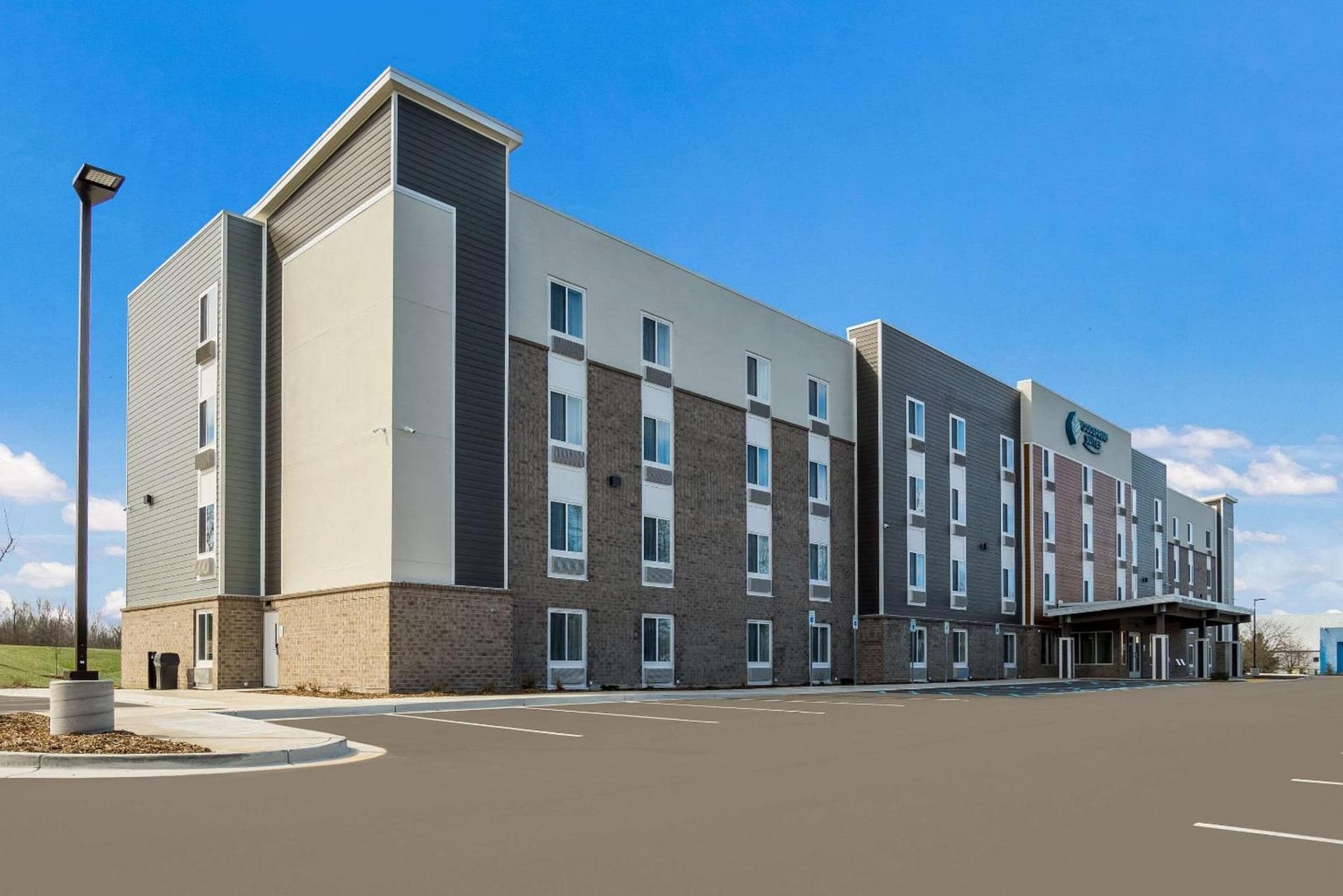 WoodSpring Suites Grand Rapids Kentwood gallery photo in Grand Rapids, MI — image 40