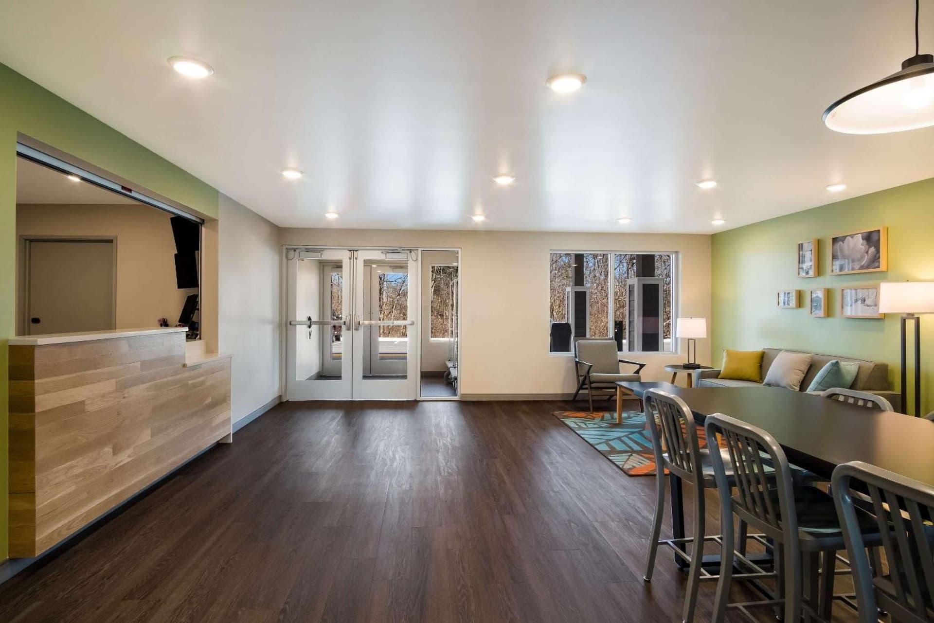 WoodSpring Suites Grand Rapids Kentwood gallery photo in Grand Rapids, MI — image 4