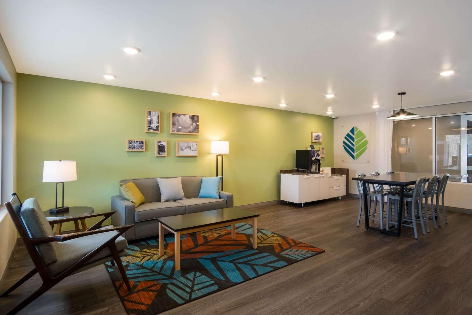 WoodSpring Suites Grand Rapids Kentwood property views in Grand Rapids, MI — gallery photo 3