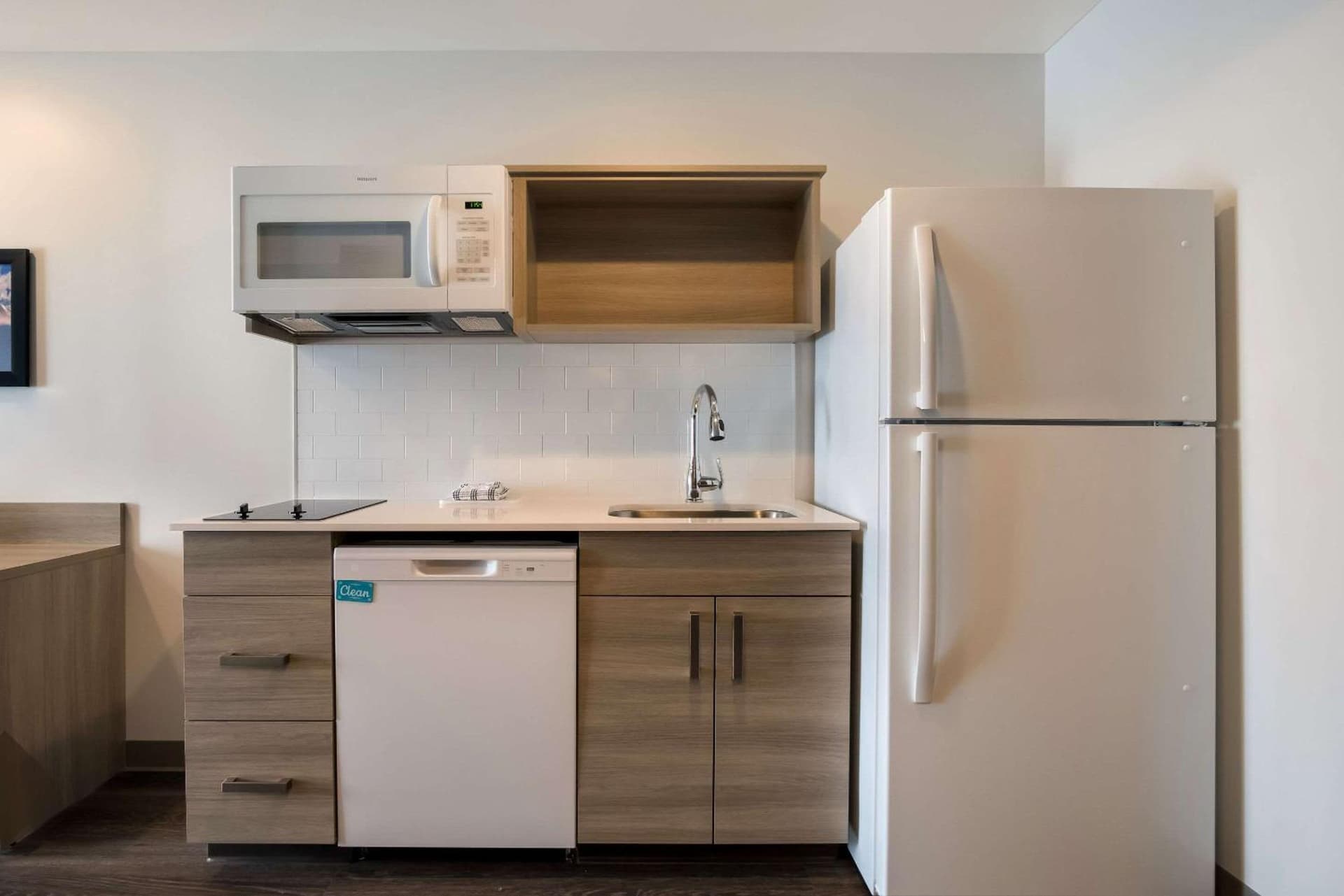 WoodSpring Suites Grand Rapids Kentwood gallery photo in Grand Rapids, MI — image 12