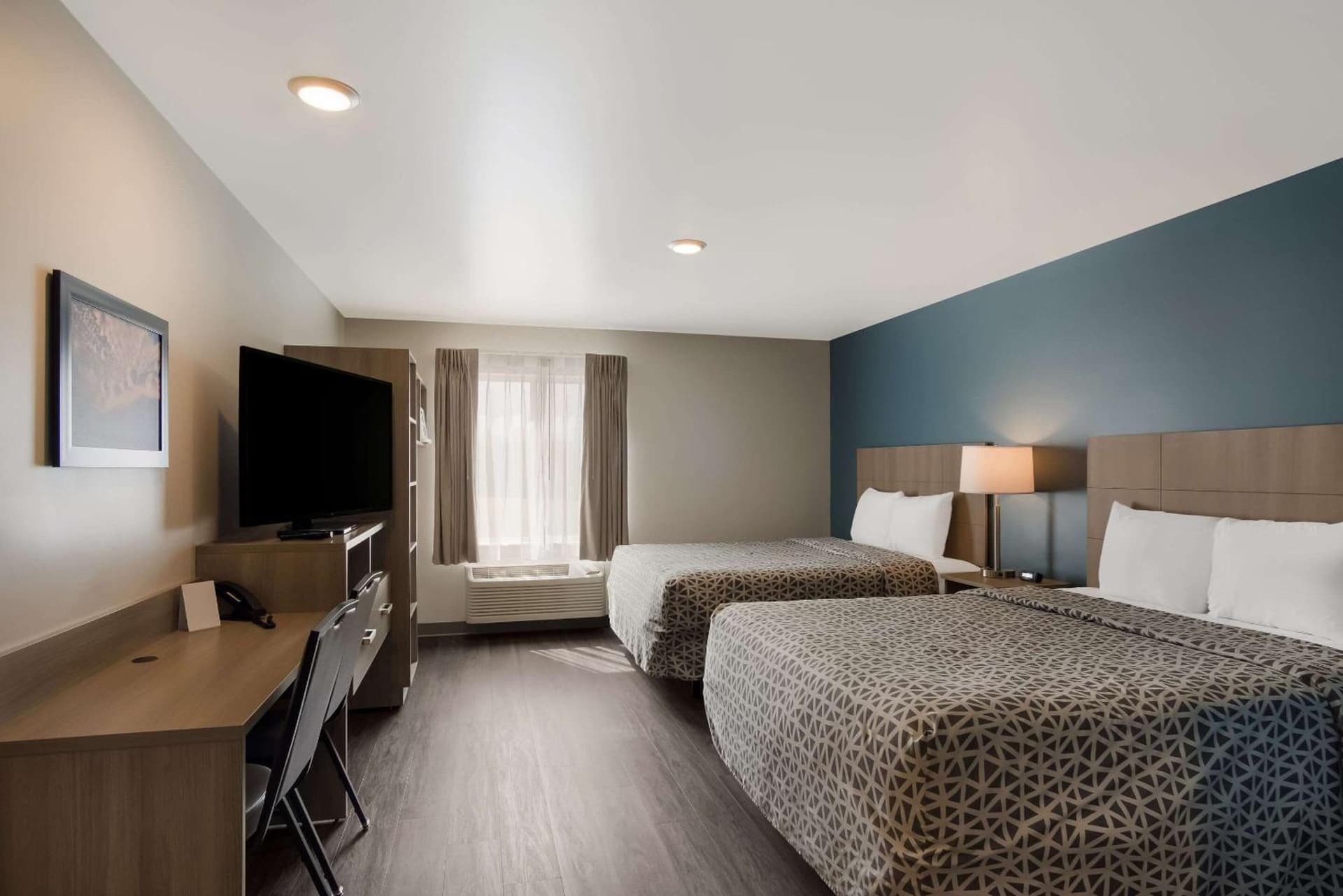 WoodSpring Suites Grand Rapids Kentwood gallery photo in Grand Rapids, MI — image 54