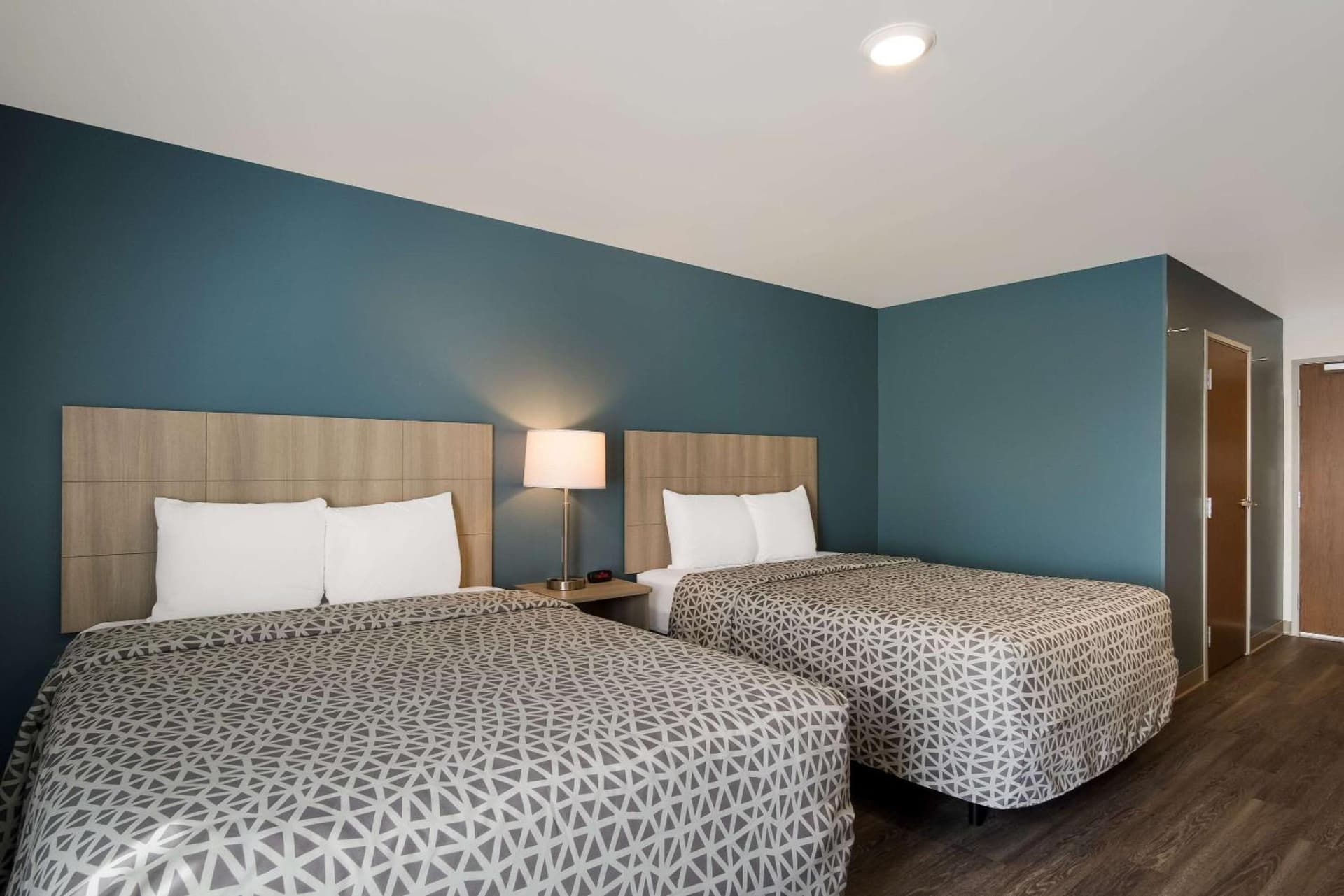 WoodSpring Suites Grand Rapids Kentwood gallery photo in Grand Rapids, MI — image 16