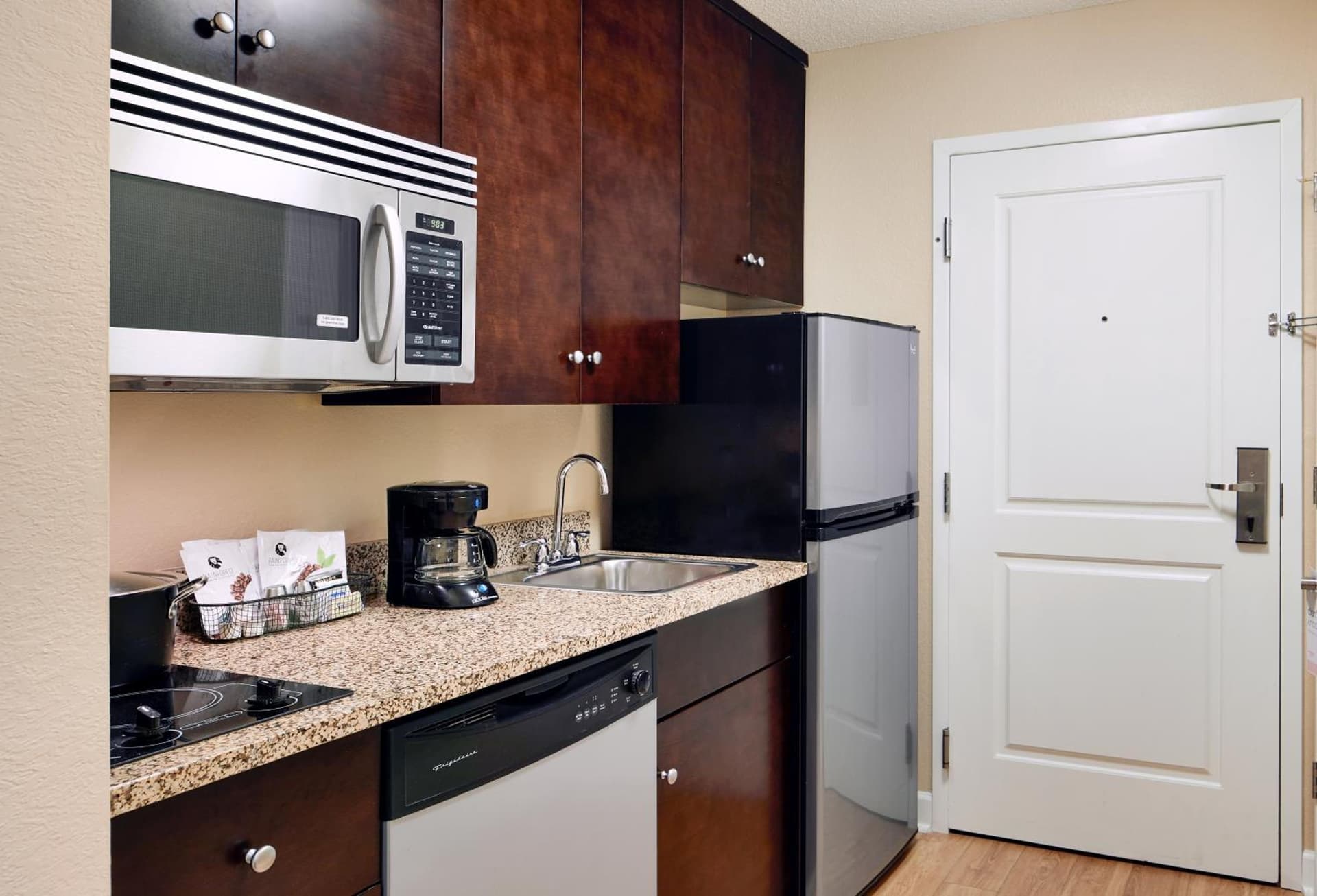 TownePlace Suites by Marriott Jacksonville gallery photo in Jacksonville, NC — image 13